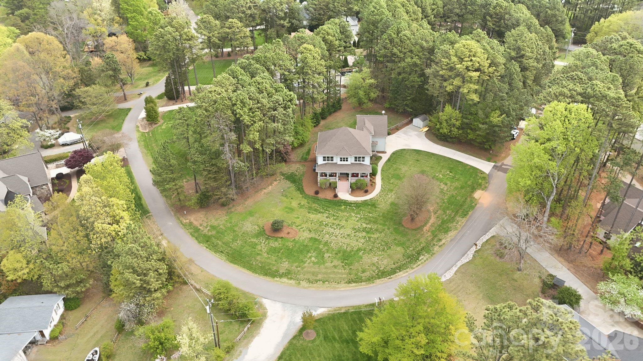 151 Yellow Jacket Circle — Mooresville
