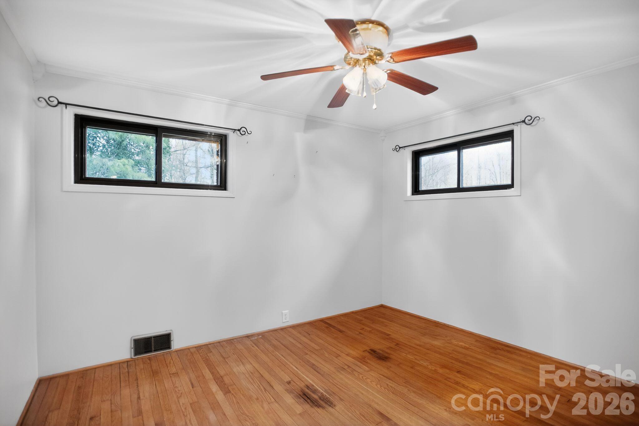 4783 Calico Road — Lenoir