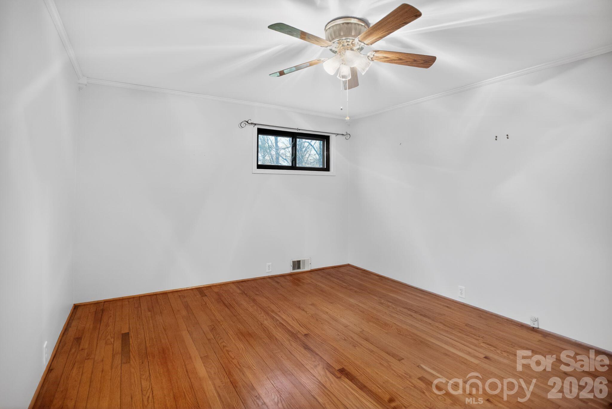 4783 Calico Road — Lenoir