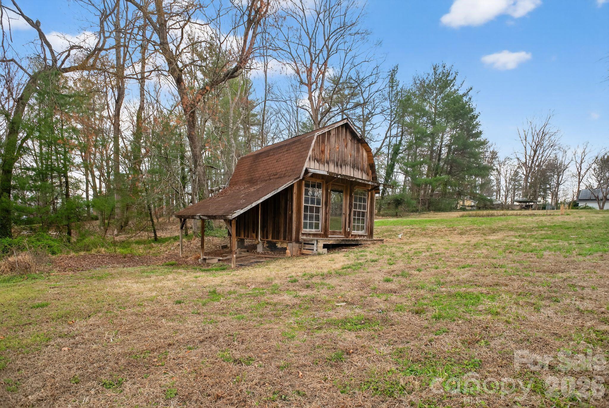 4783 Calico Road — Lenoir