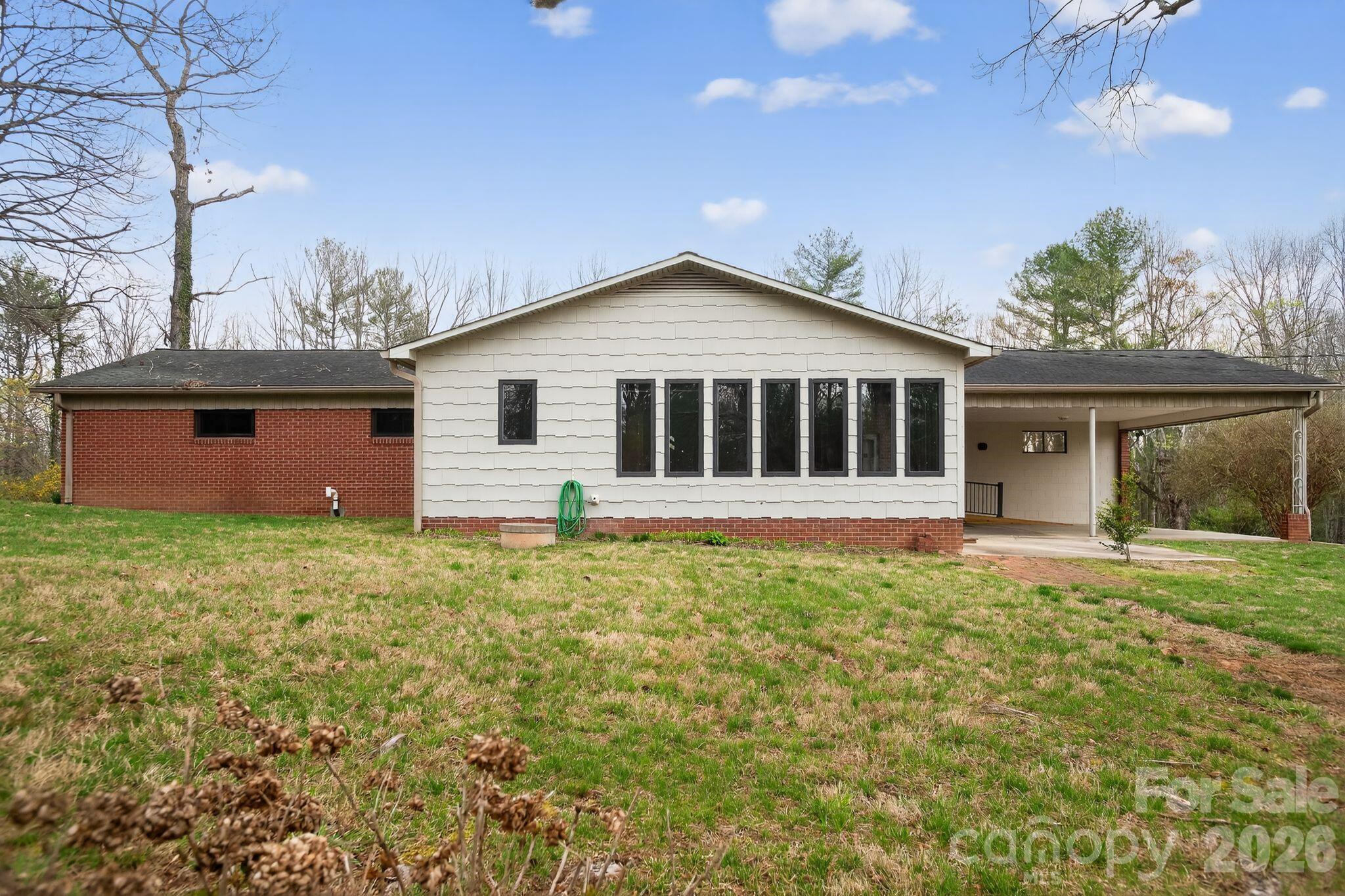 4783 Calico Road — Lenoir