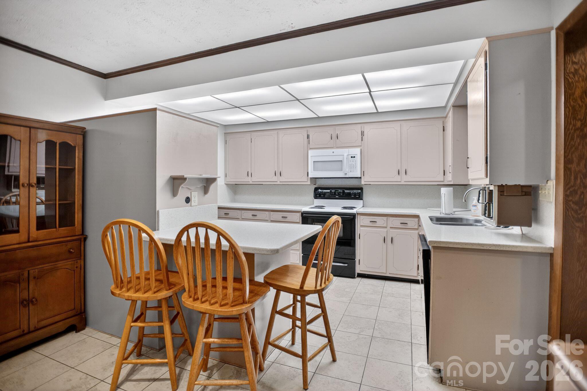 4783 Calico Road — Lenoir