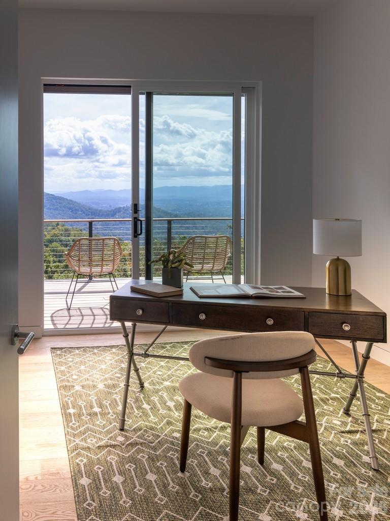 631 Elk Mountain Scenic Highway — Asheville