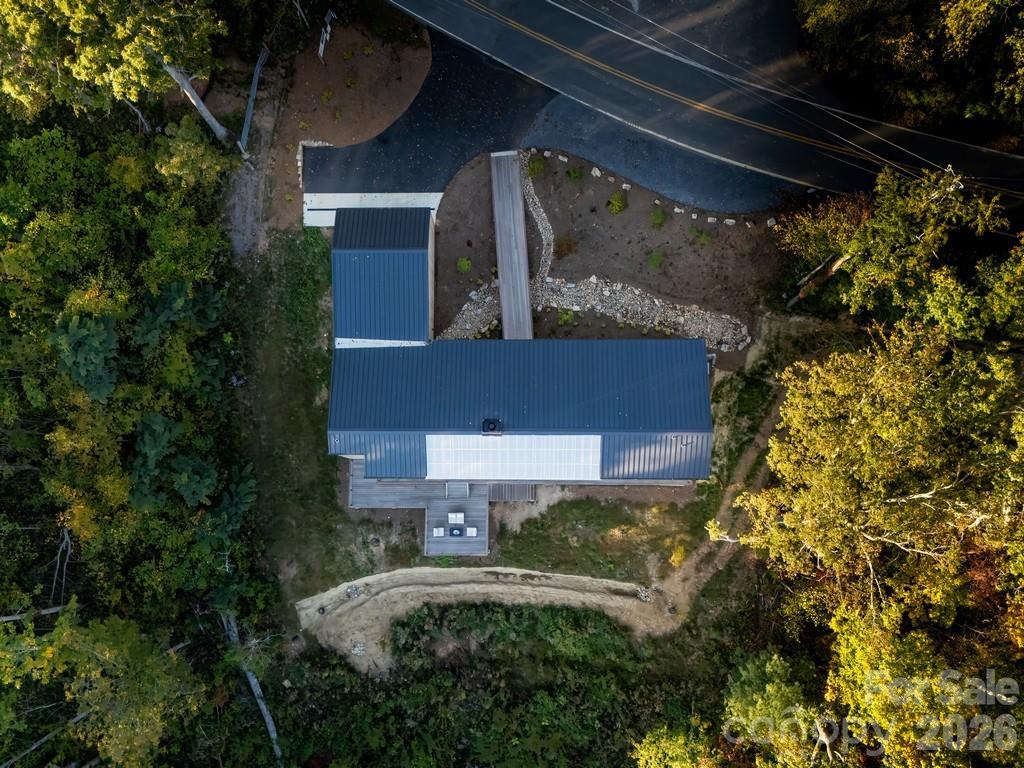 631 Elk Mountain Scenic Highway — Asheville