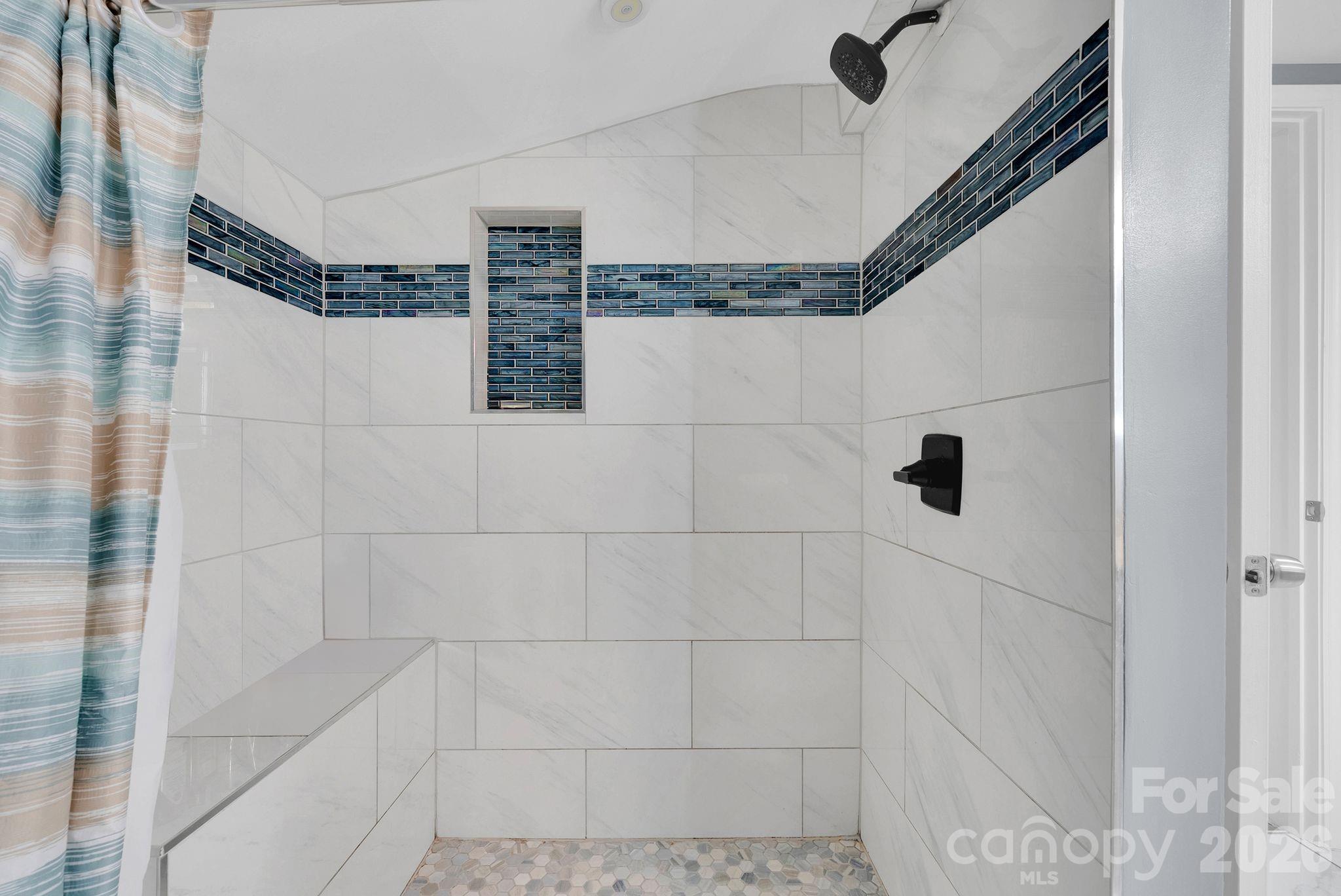 605 S Marietta Street — Gastonia