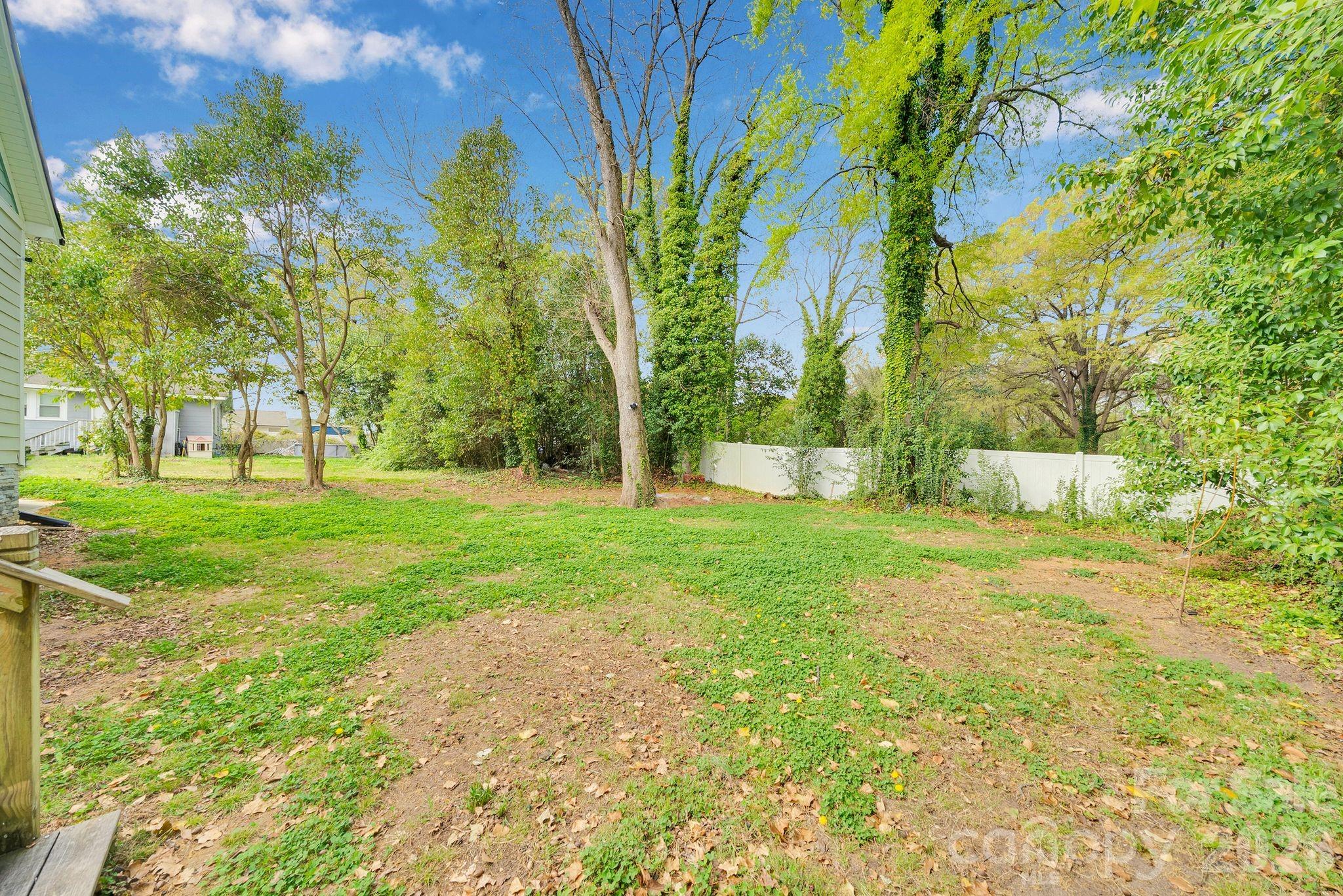 605 S Marietta Street — Gastonia