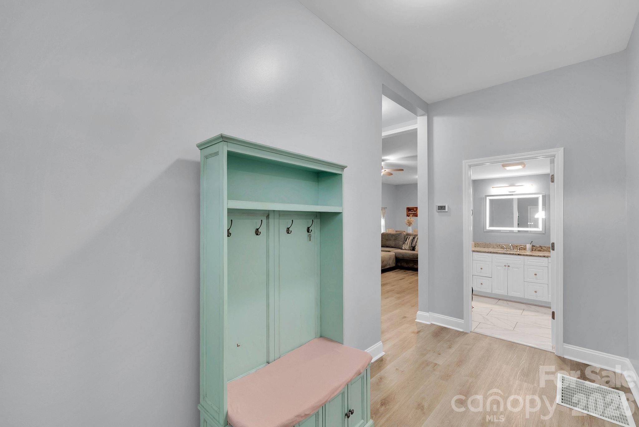 605 S Marietta Street — Gastonia