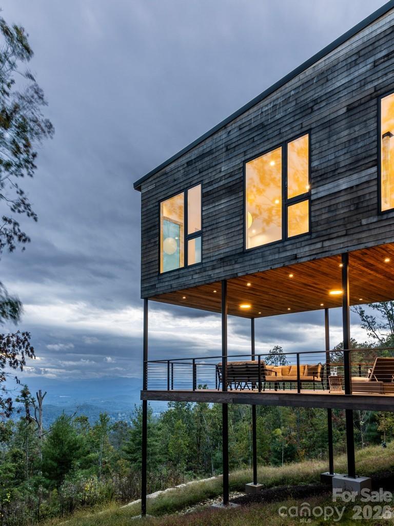 641 Elk Mountain Scenic Highway — Asheville