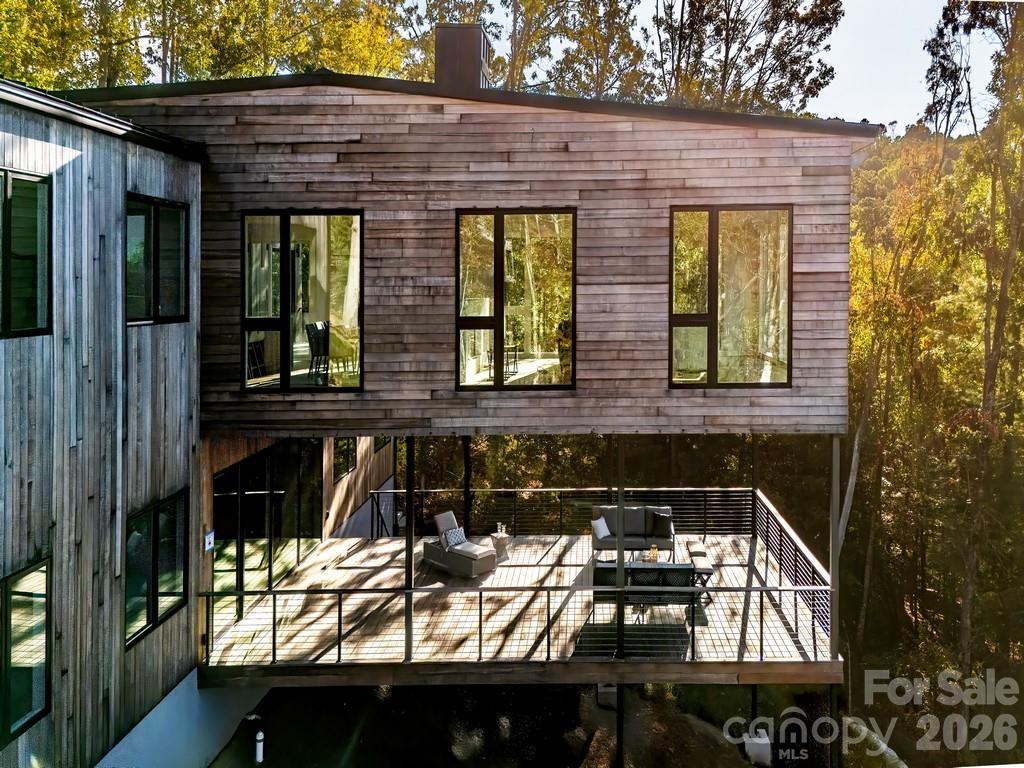 641 Elk Mountain Scenic Highway — Asheville