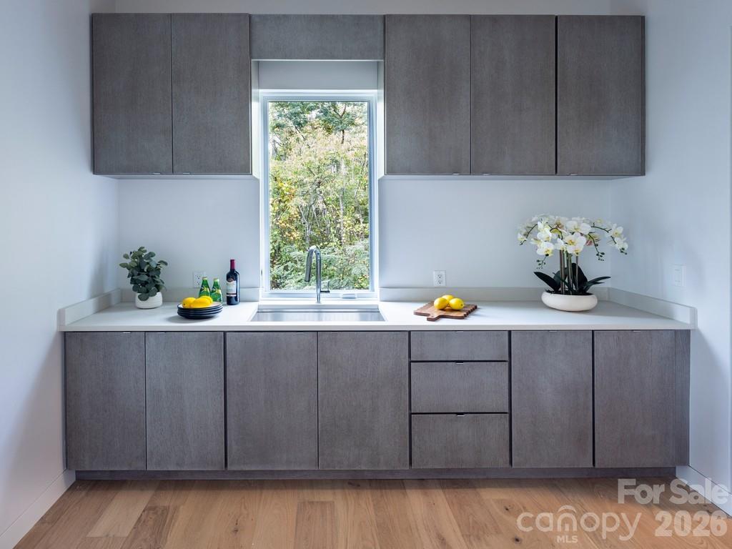 641 Elk Mountain Scenic Highway — Asheville