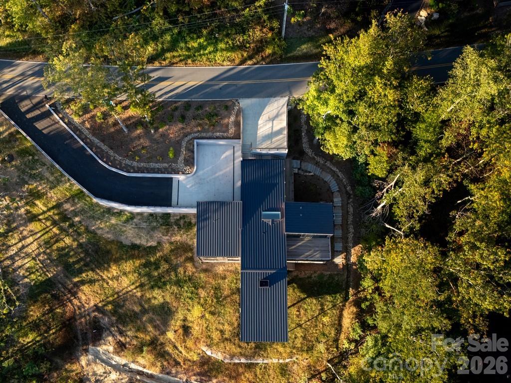 641 Elk Mountain Scenic Highway — Asheville