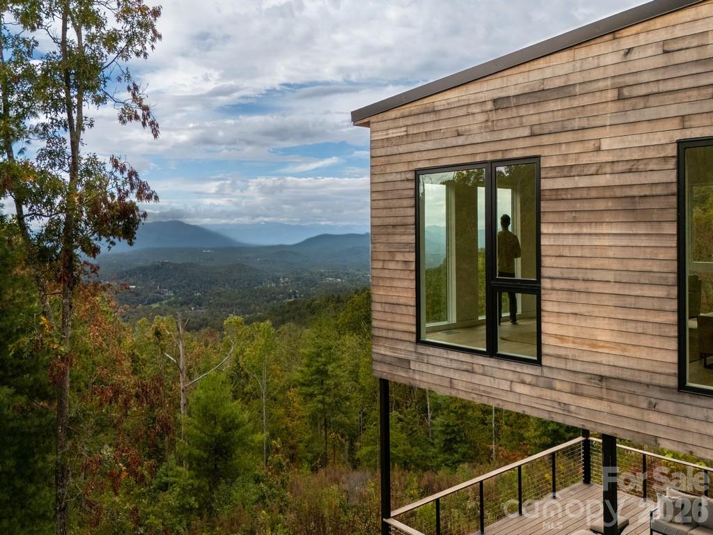 641 Elk Mountain Scenic Highway — Asheville