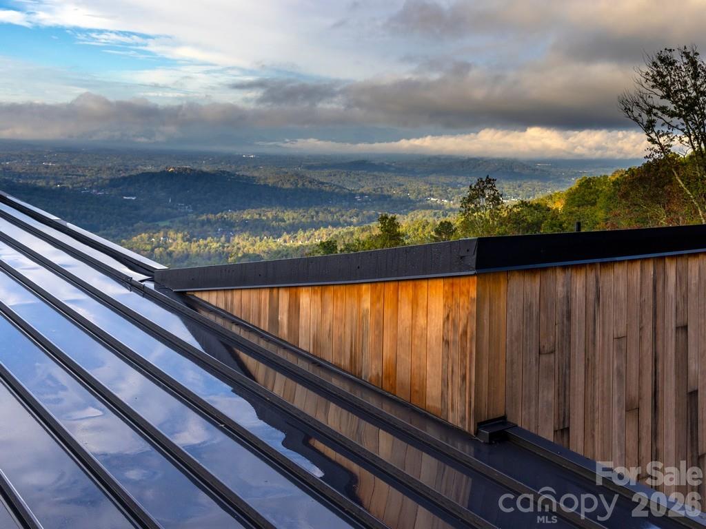 641 Elk Mountain Scenic Highway — Asheville