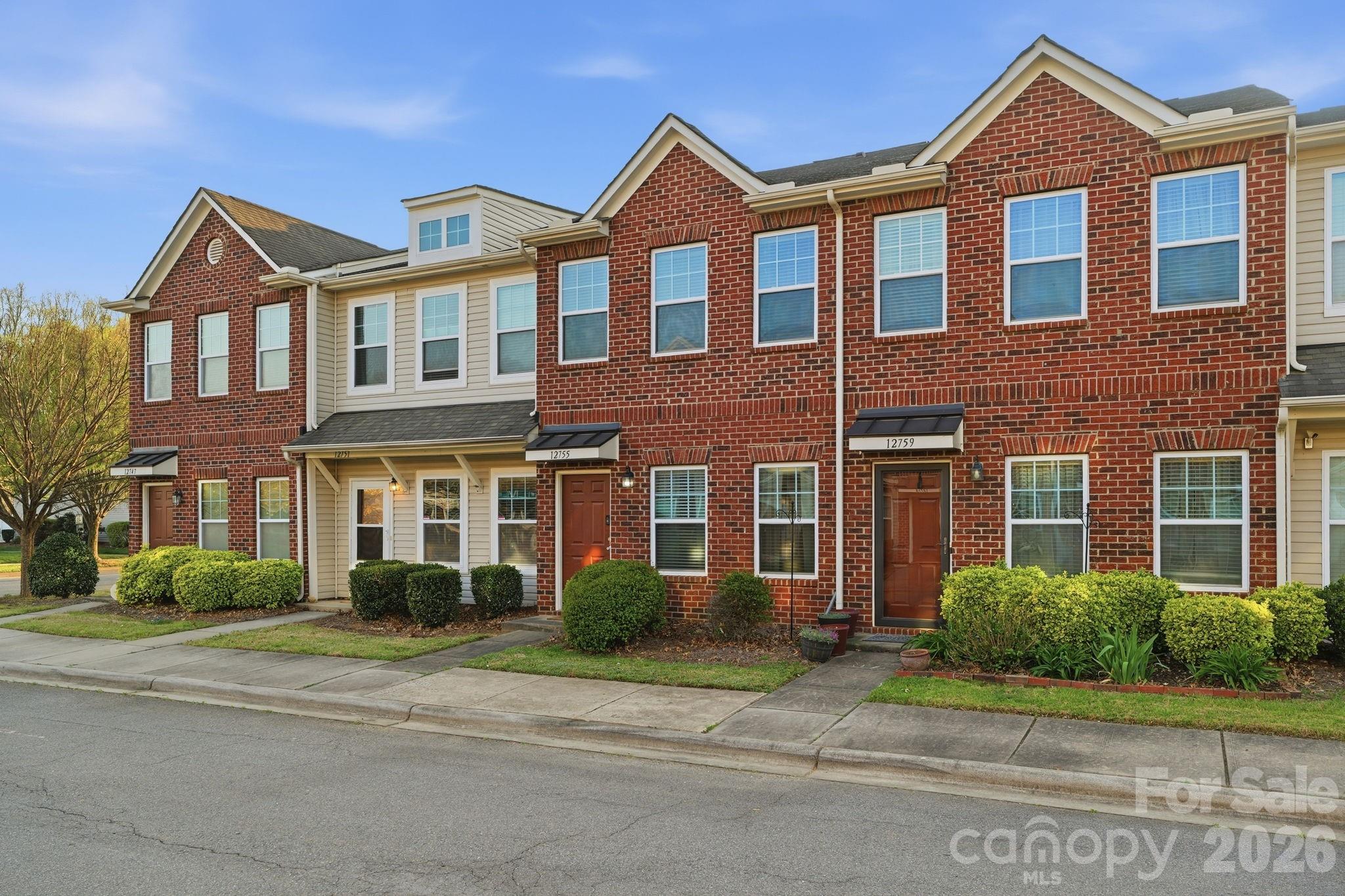 12755 Livengood Lane — Charlotte