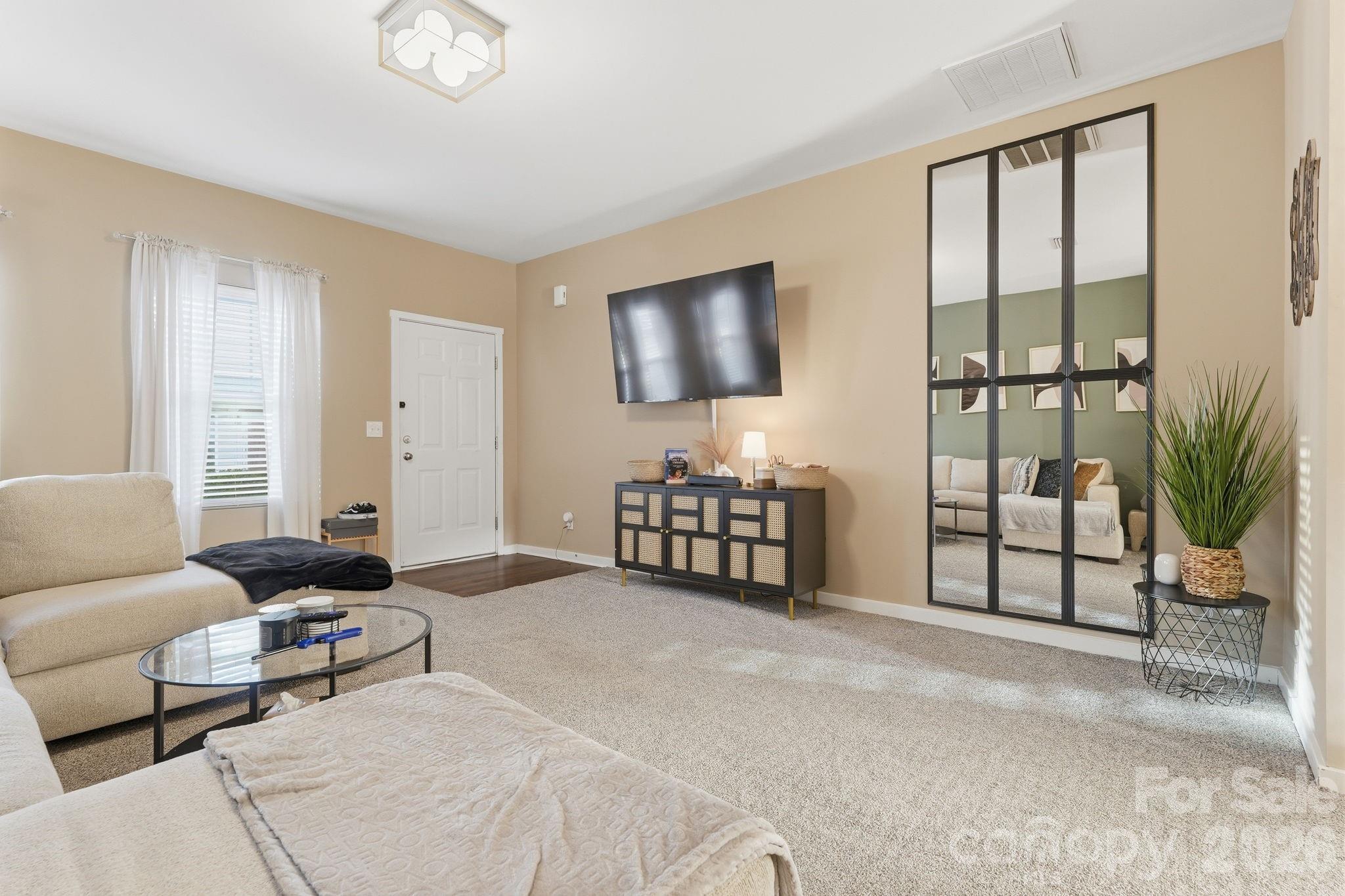 12755 Livengood Lane — Charlotte