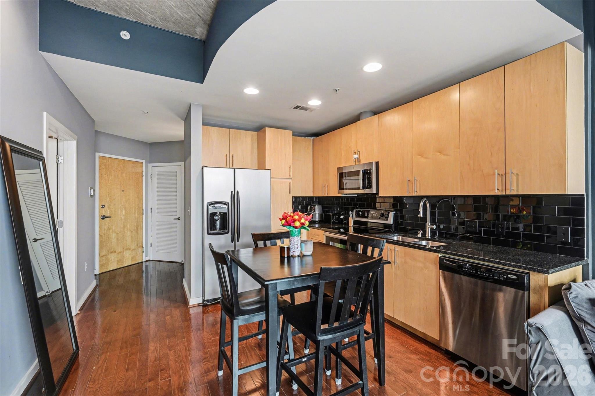 210 N Church Street #1411 — Charlotte