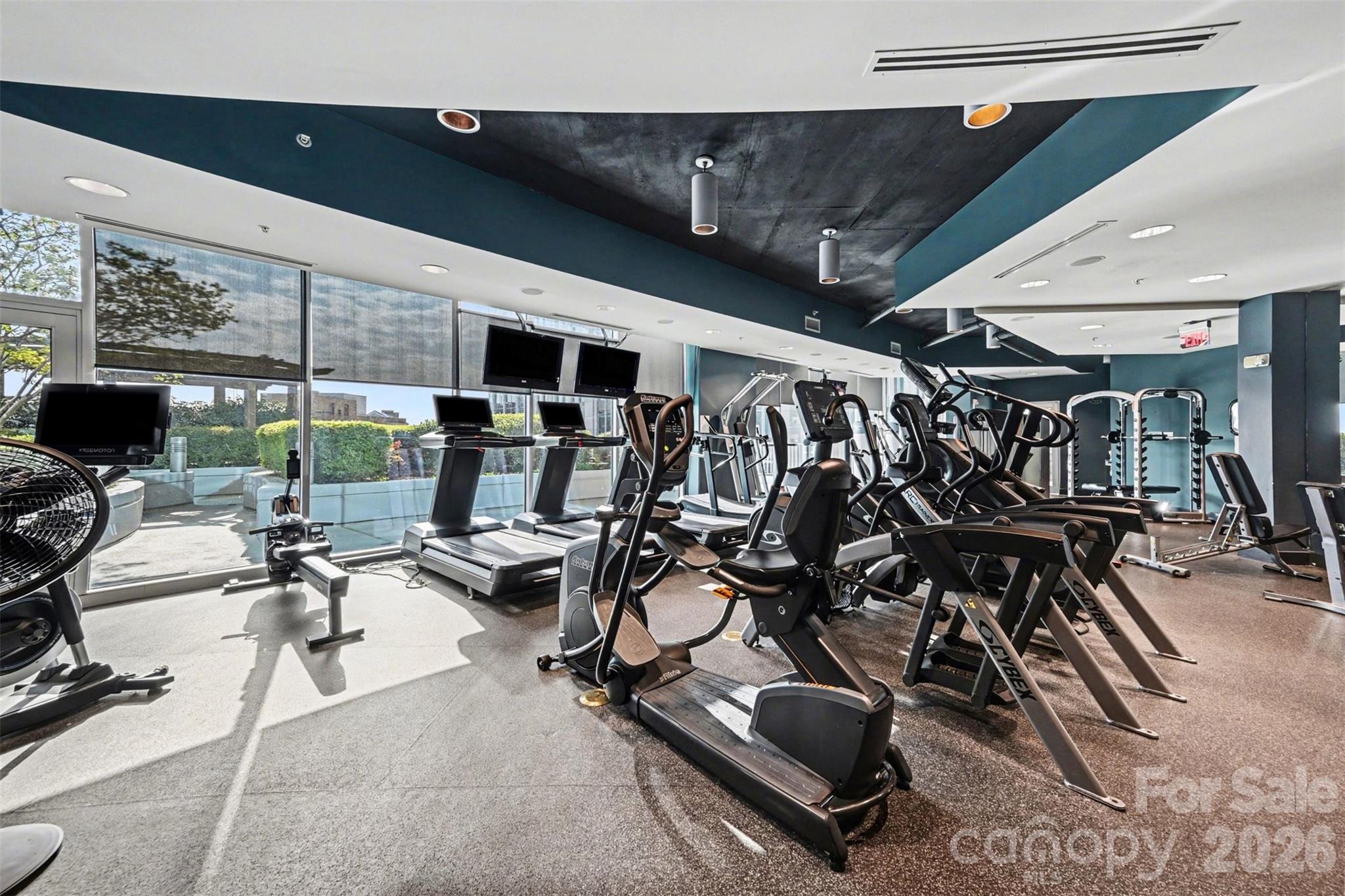 210 N Church Street #1411 — Charlotte