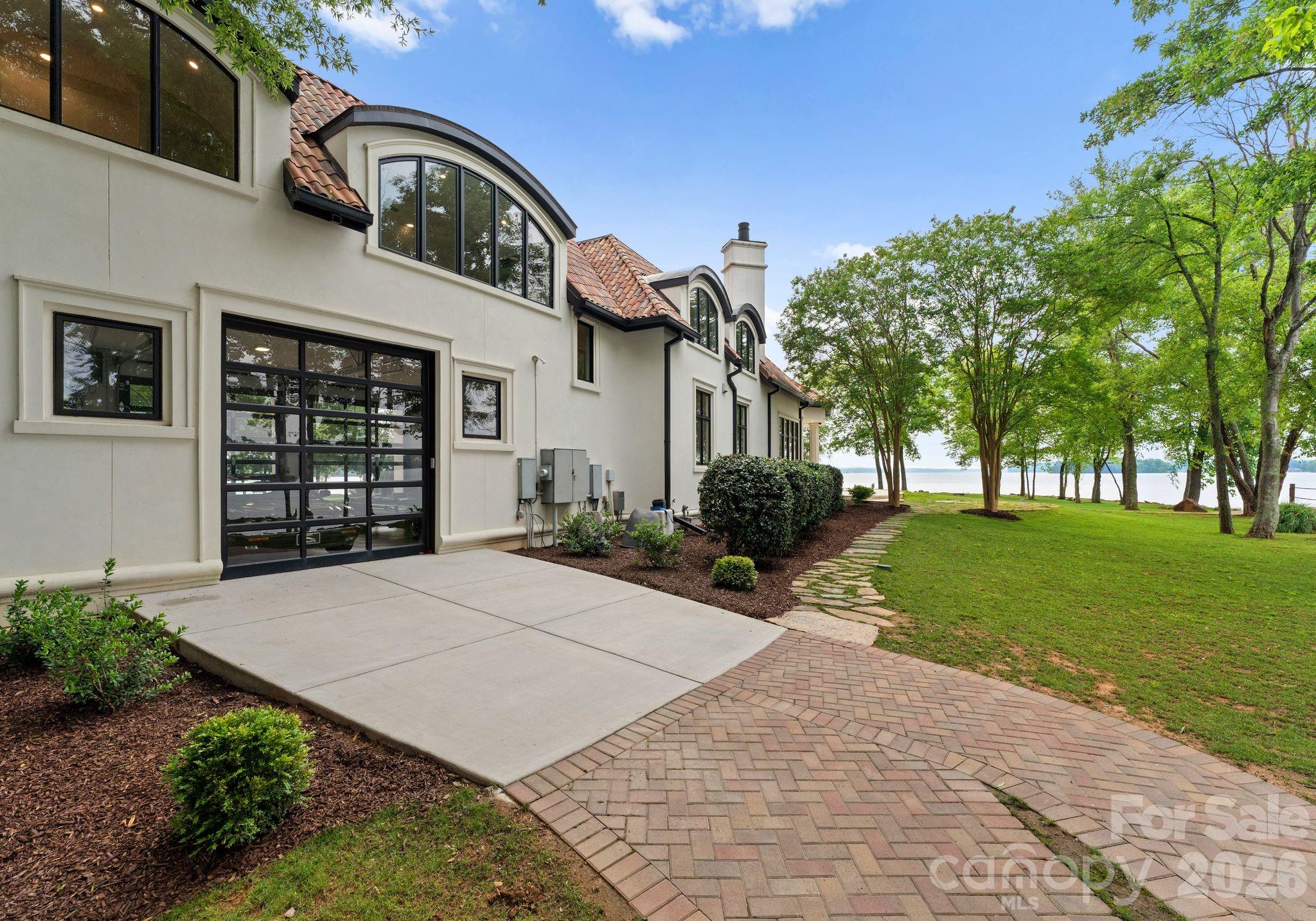 173 Rehoboth Lane — Mooresville