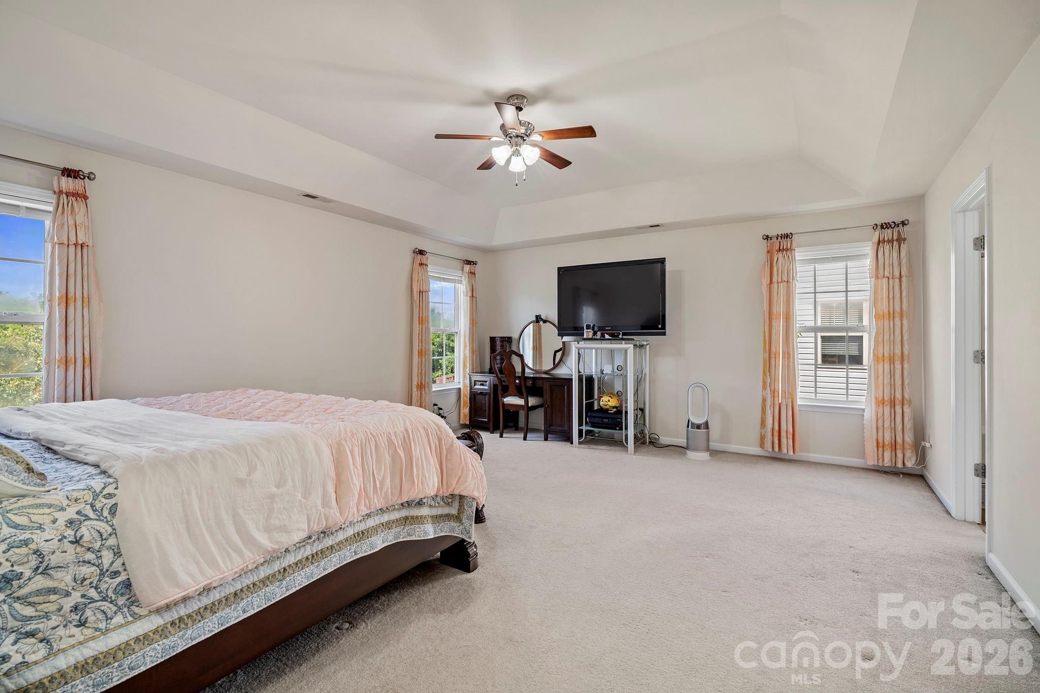 2 Breyerton Court — Asheville
