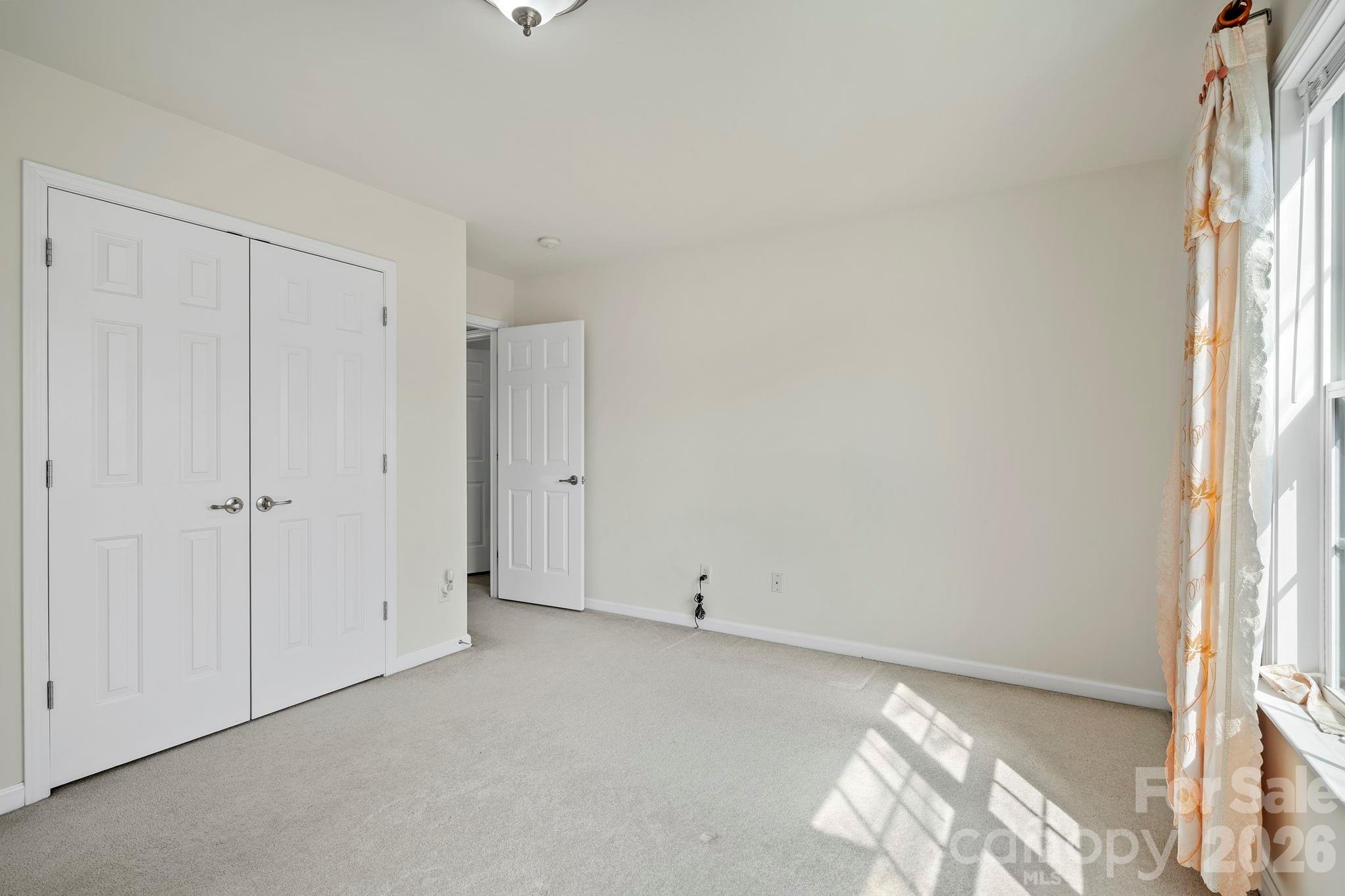 2 Breyerton Court — Asheville