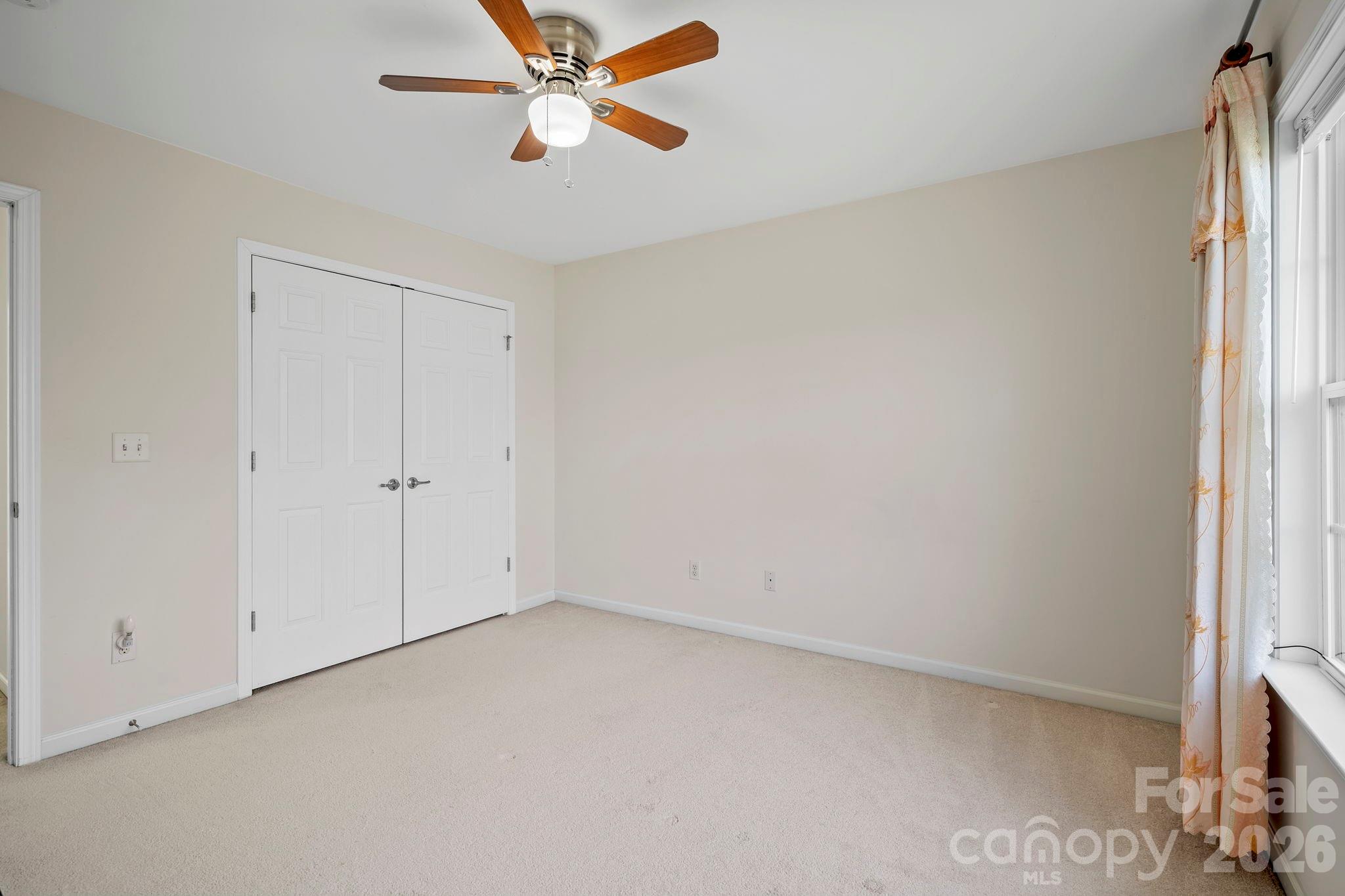 2 Breyerton Court — Asheville