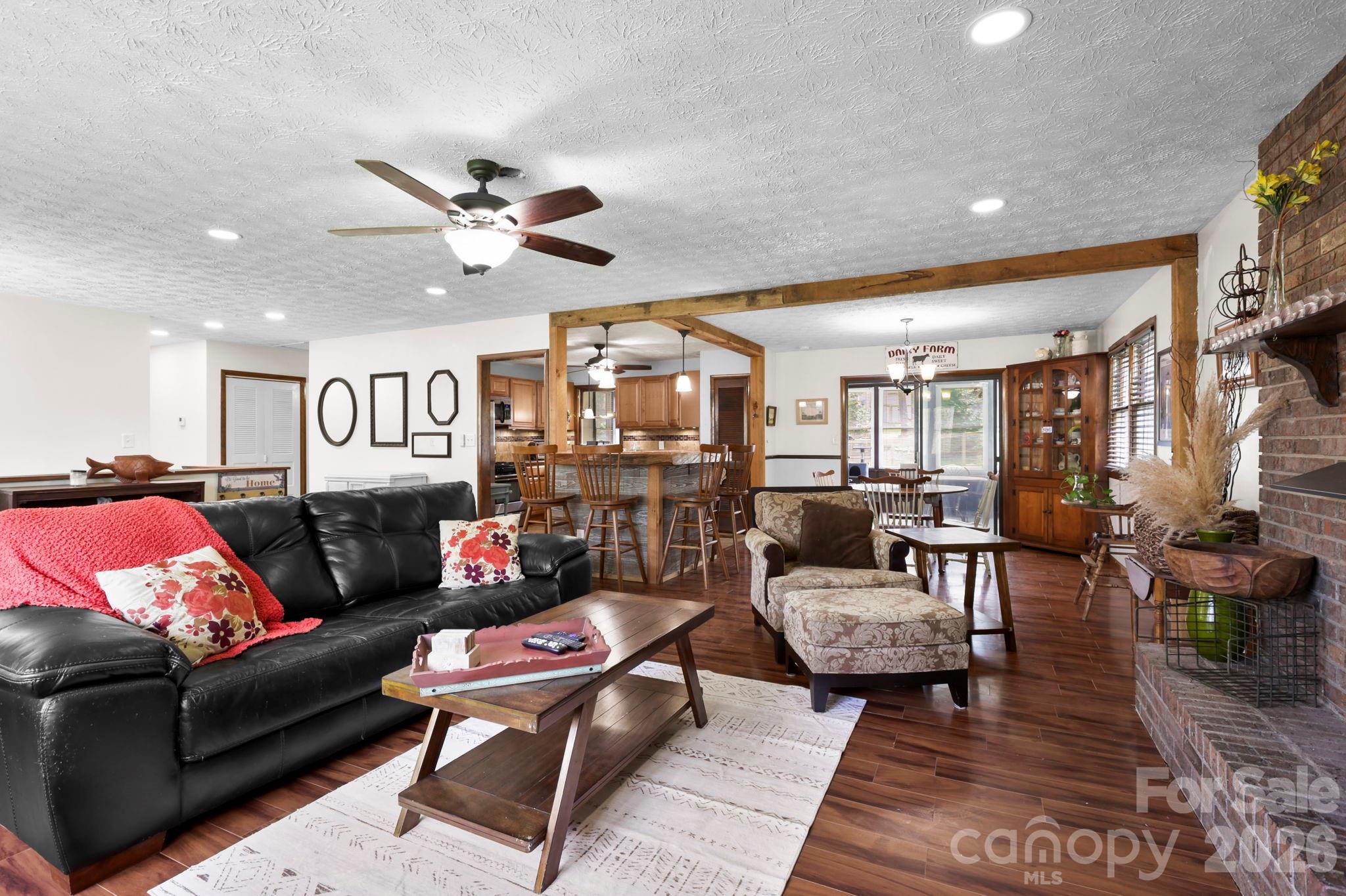 150 Timberlane Drive — Etowah