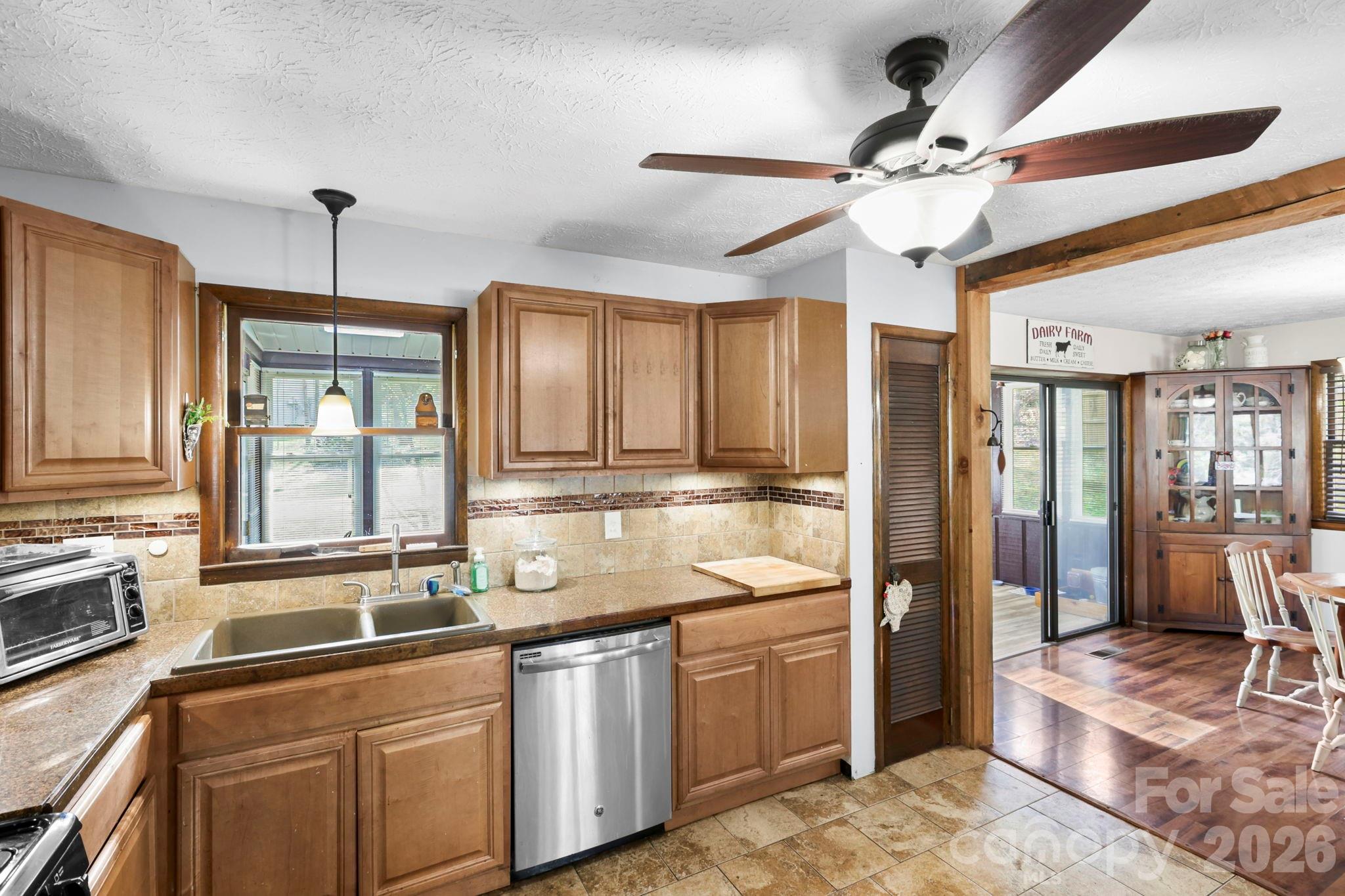150 Timberlane Drive — Etowah