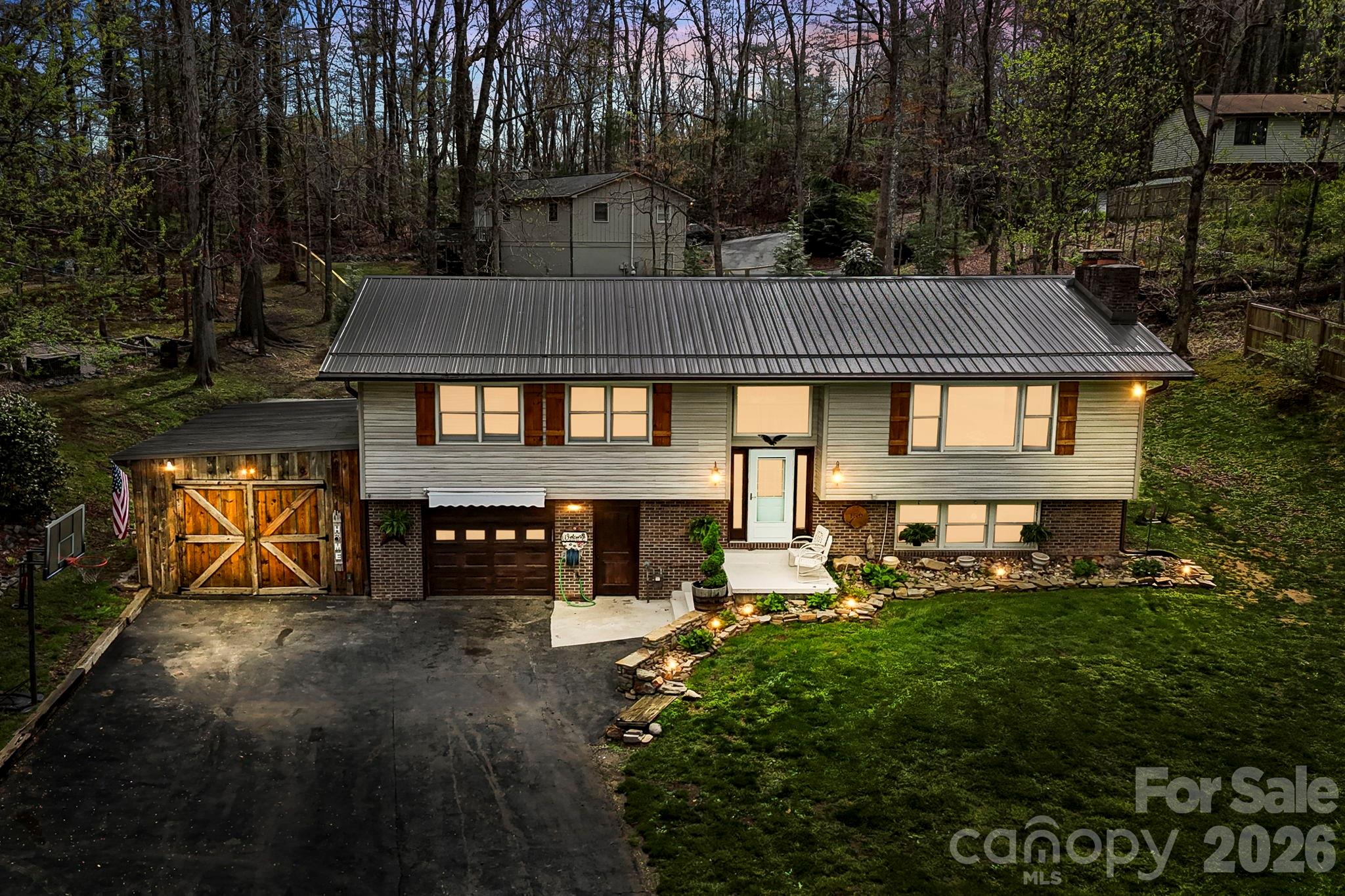 150 Timberlane Drive — Etowah