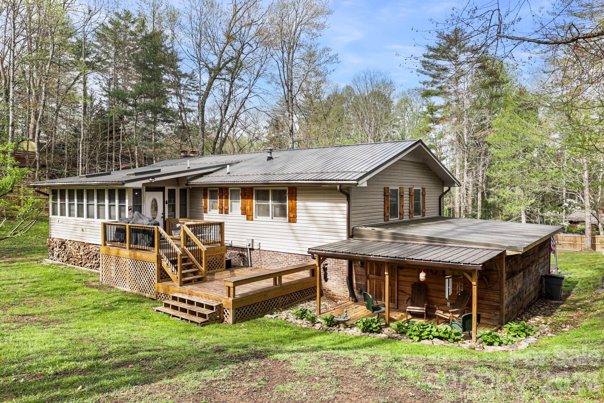 150 Timberlane Drive — Etowah