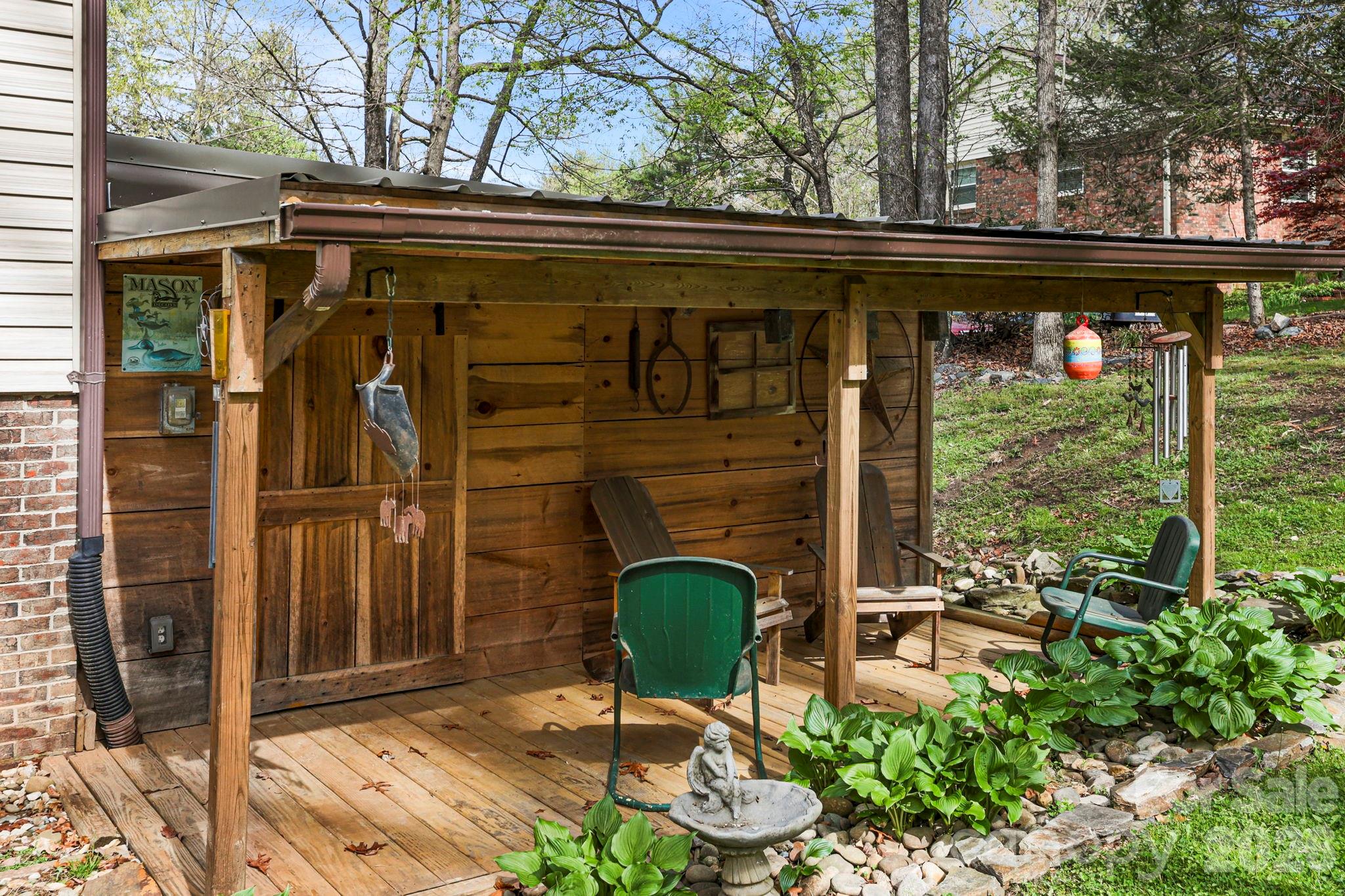 150 Timberlane Drive — Etowah