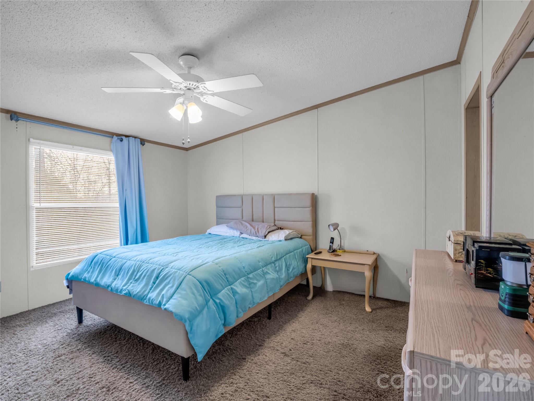 48 Laurel Cove Road — Leicester