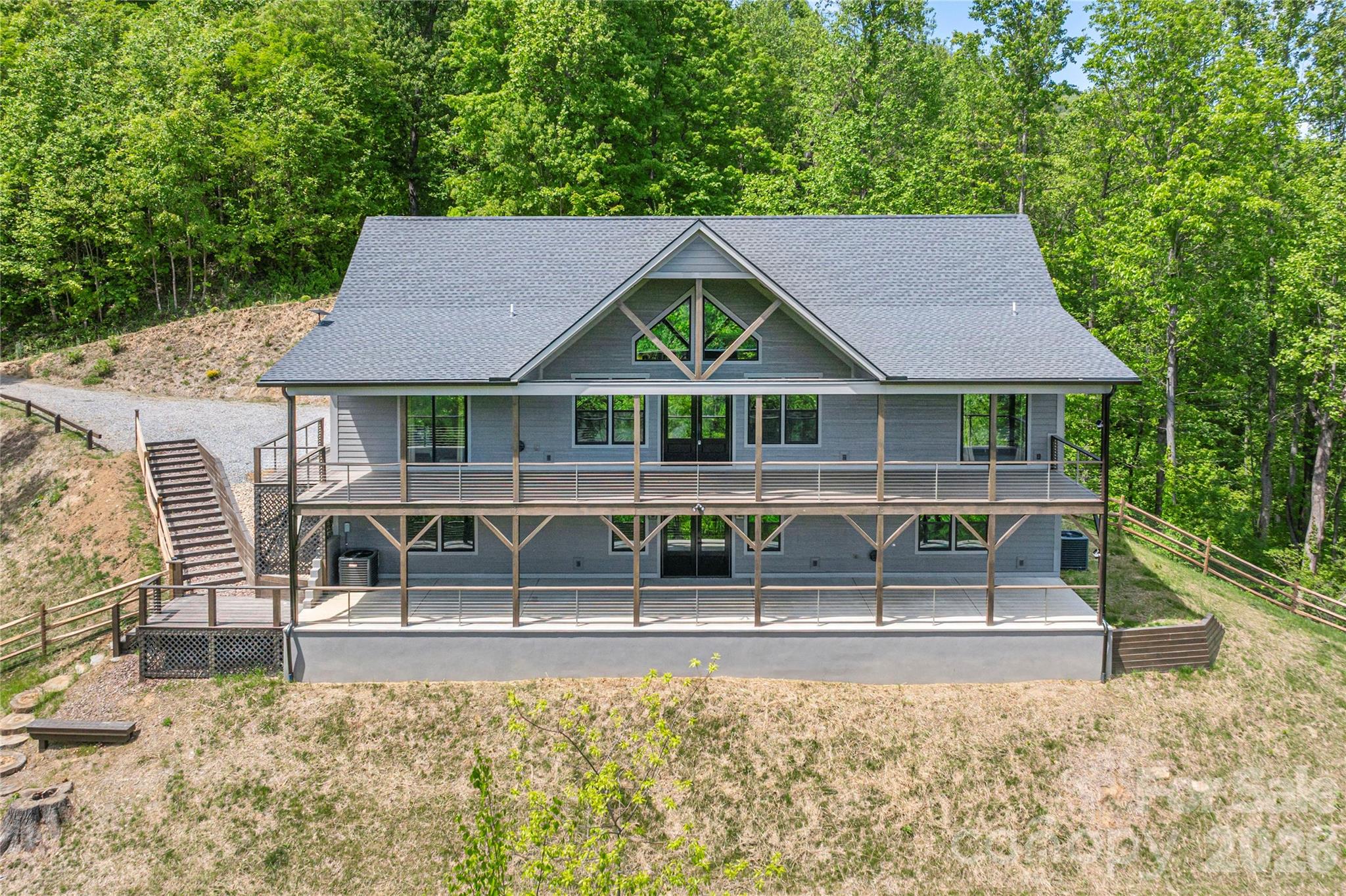 282 Tamarack Trail — Waynesville
