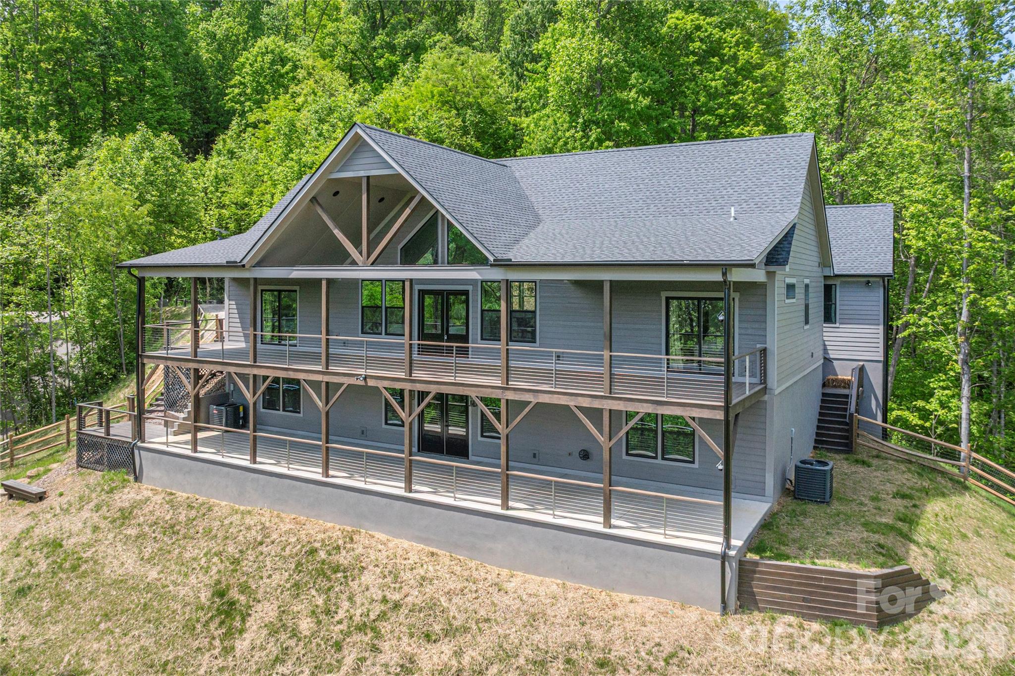 282 Tamarack Trail — Waynesville