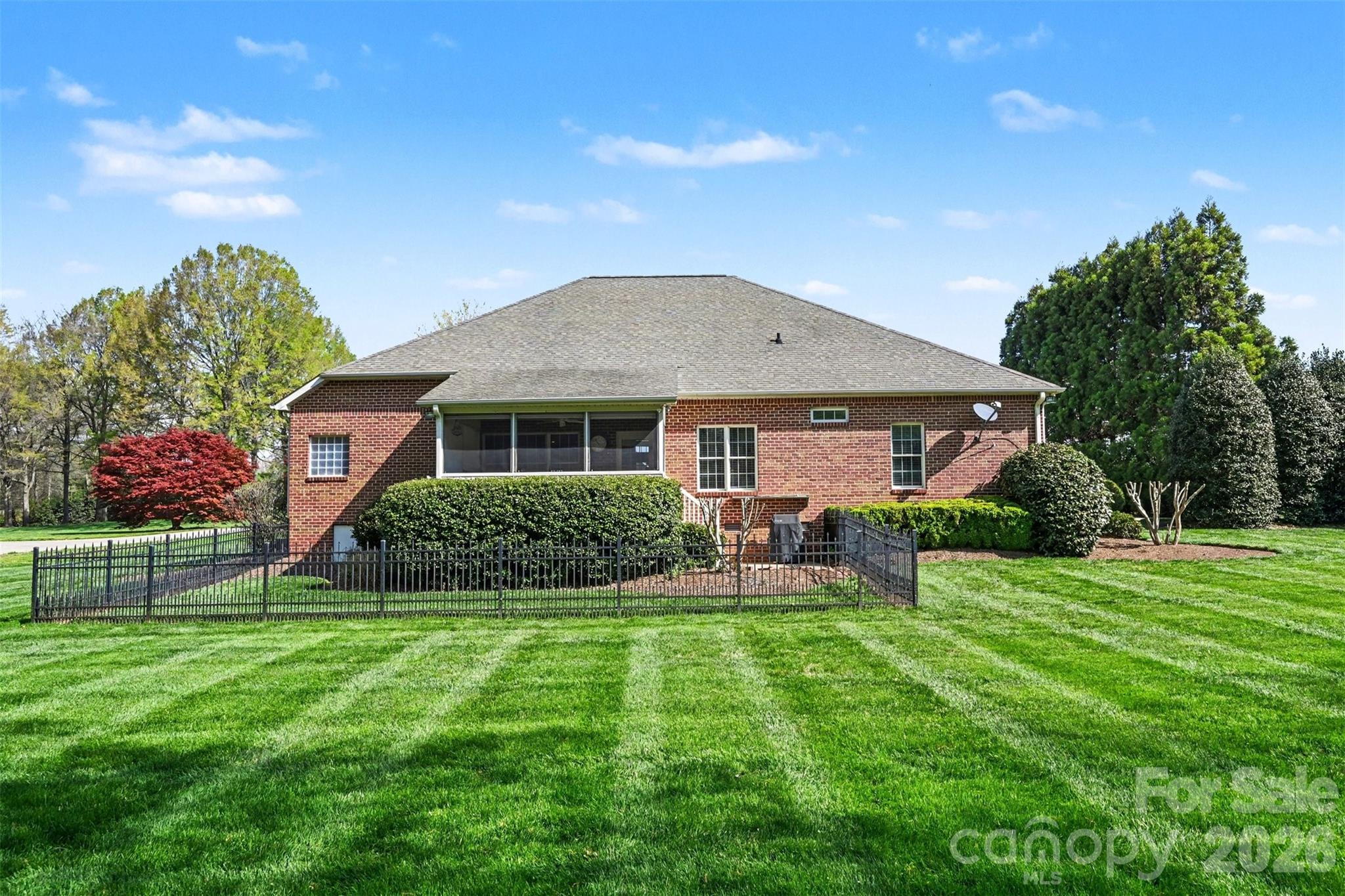 149 Howard Pond Loop — Statesville