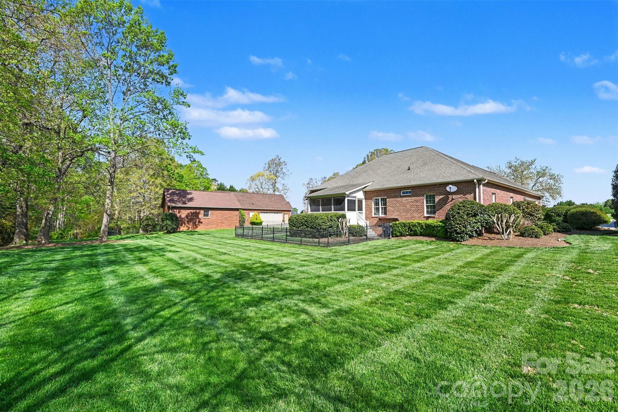 149 Howard Pond Loop — Statesville
