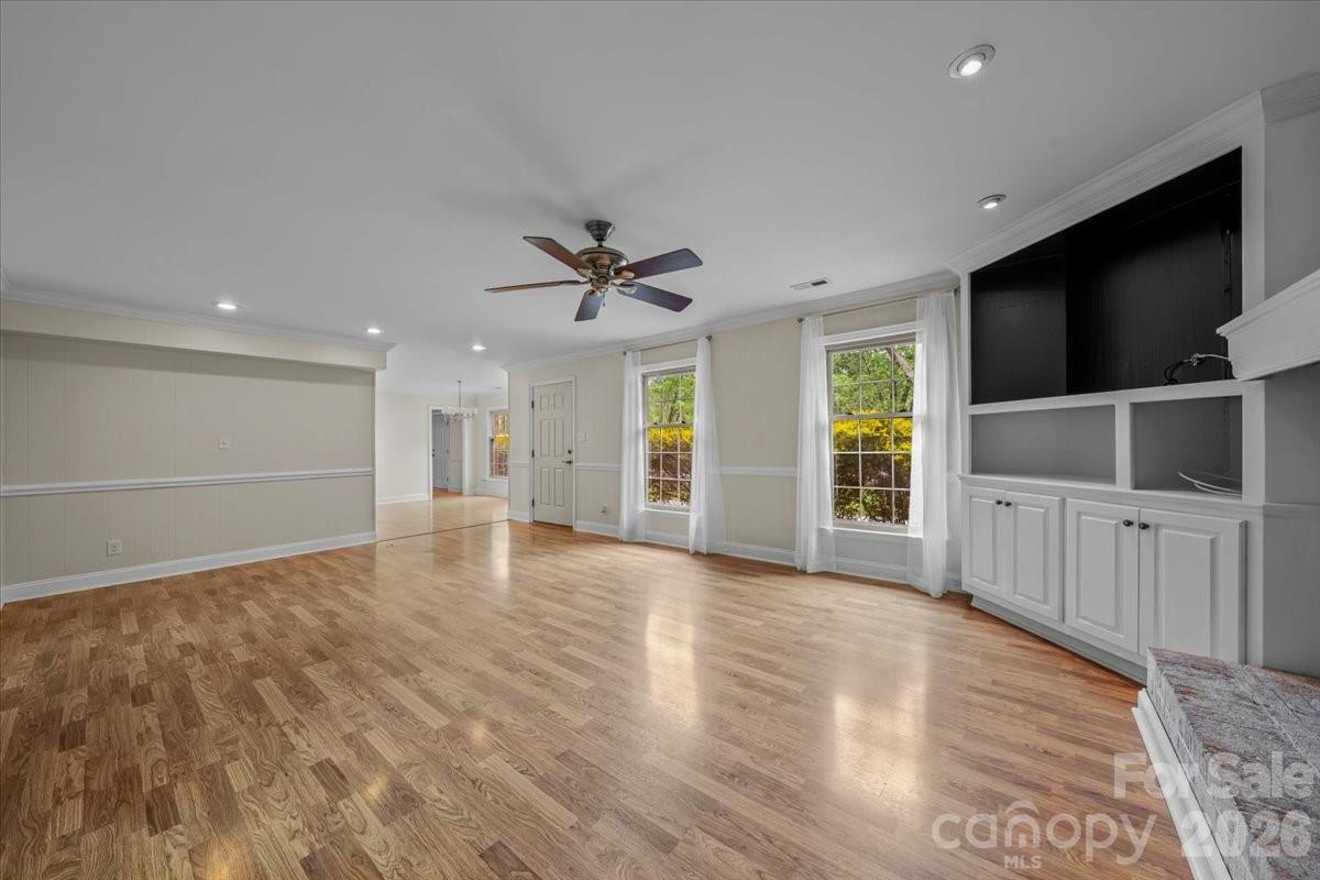 207 Williamsburg Lane — Wadesboro