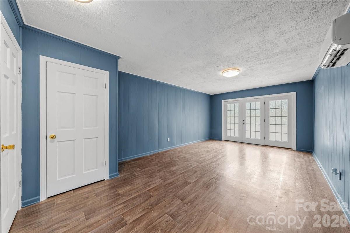 207 Williamsburg Lane — Wadesboro