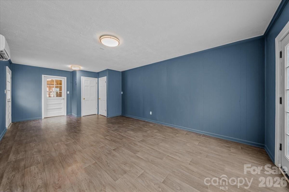 207 Williamsburg Lane — Wadesboro