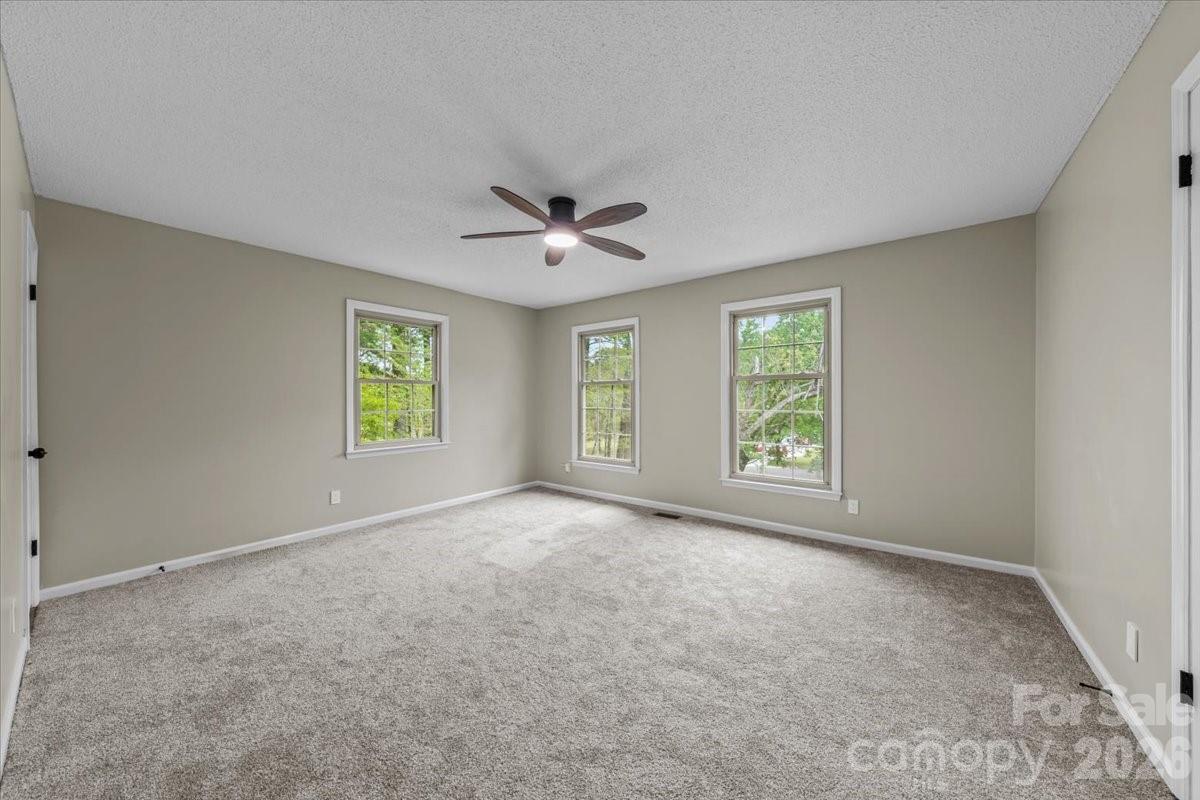 207 Williamsburg Lane — Wadesboro