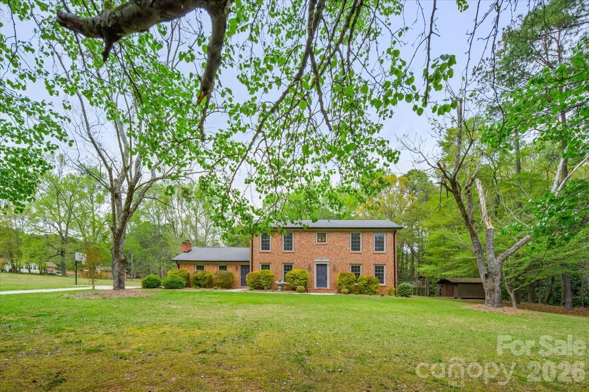 207 Williamsburg Lane — Wadesboro