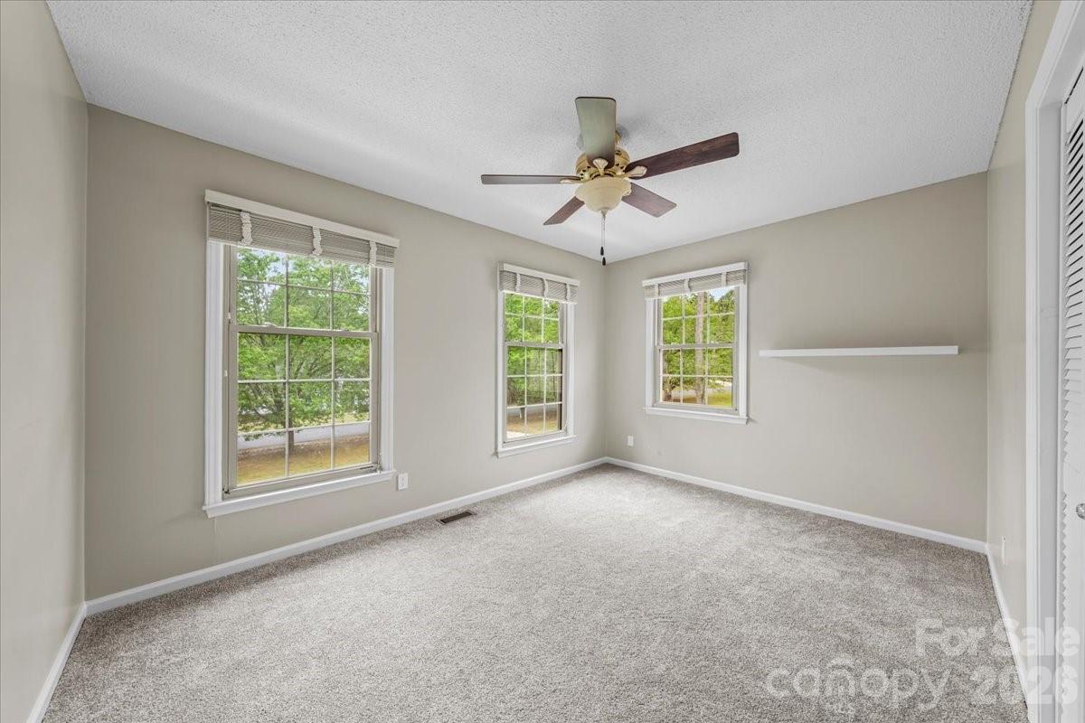 207 Williamsburg Lane — Wadesboro