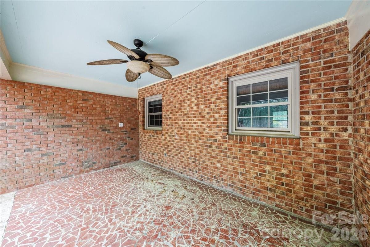 207 Williamsburg Lane — Wadesboro