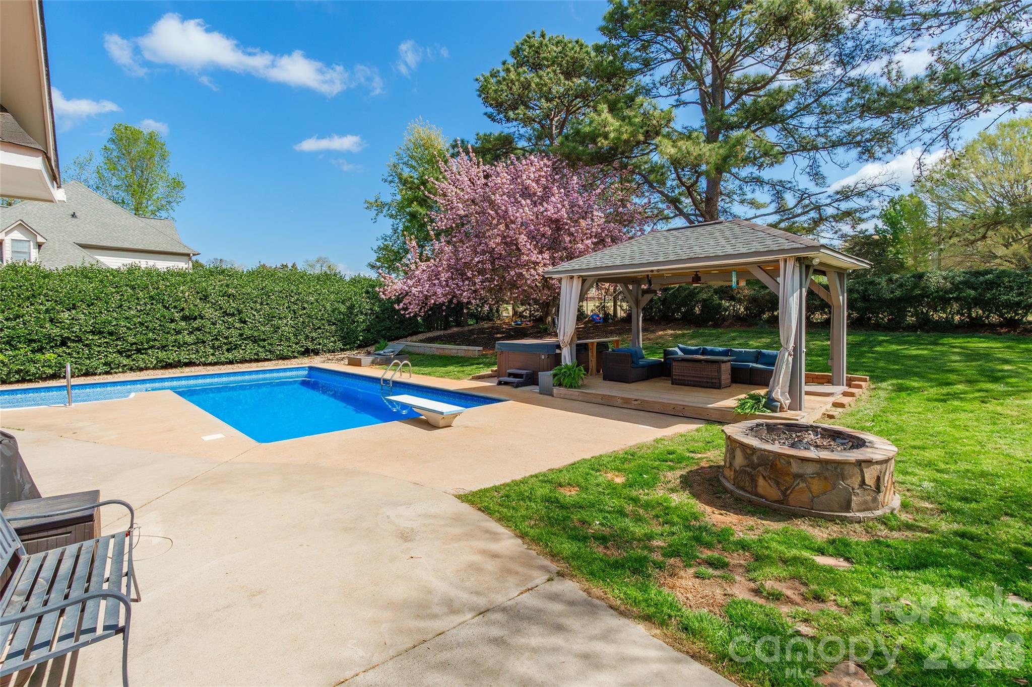 217 Spring Run Drive — Mooresville