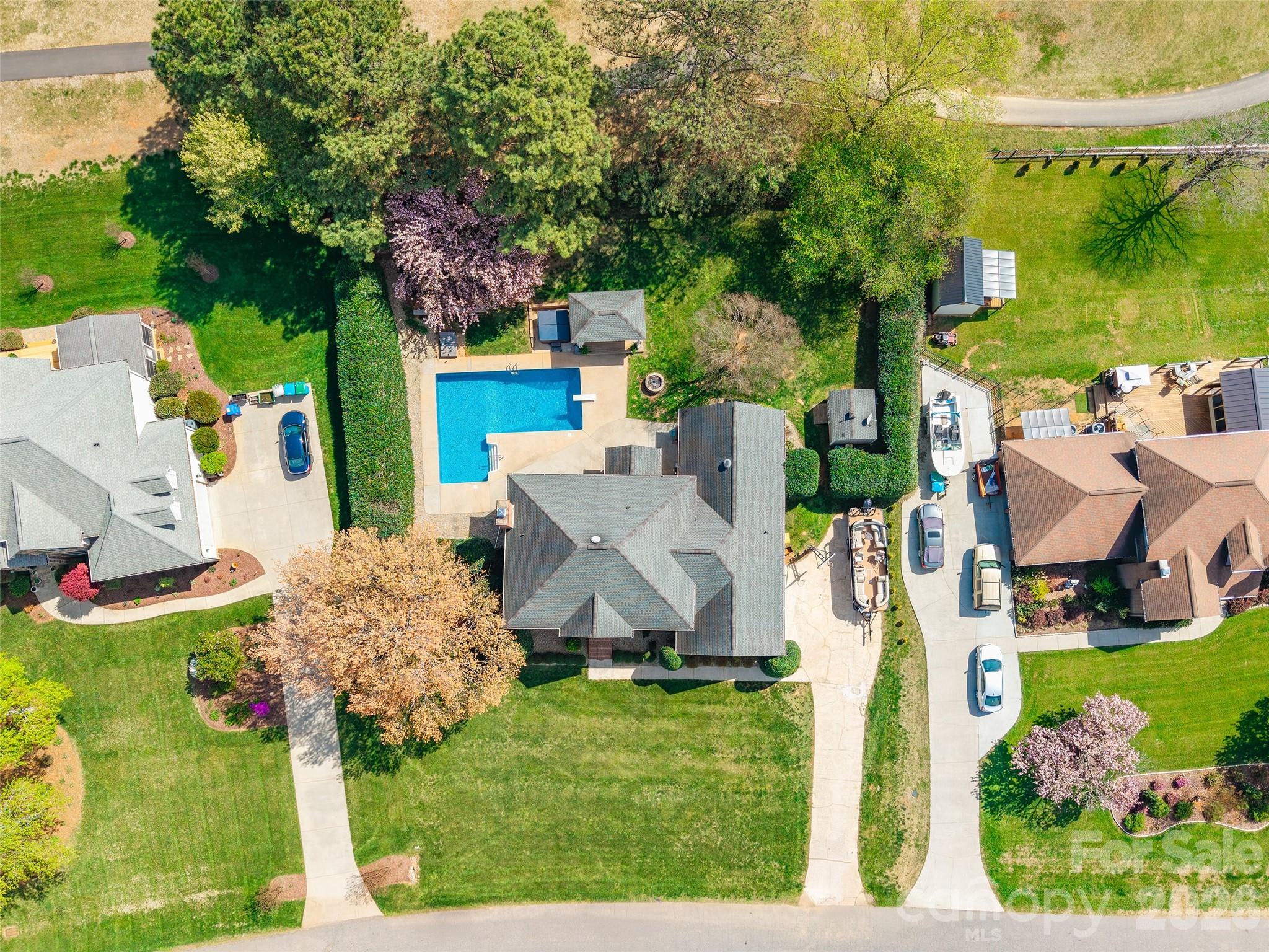 217 Spring Run Drive — Mooresville