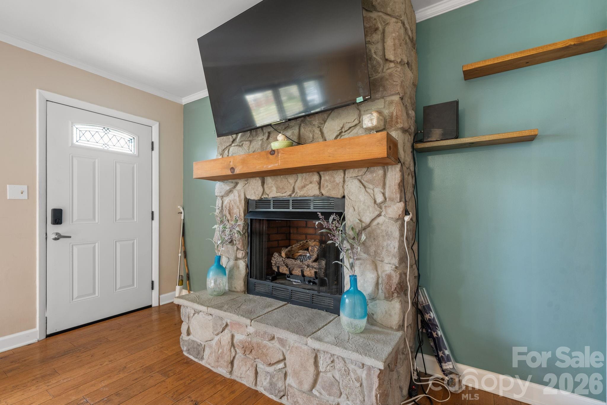 118 Whitley Road — Morganton