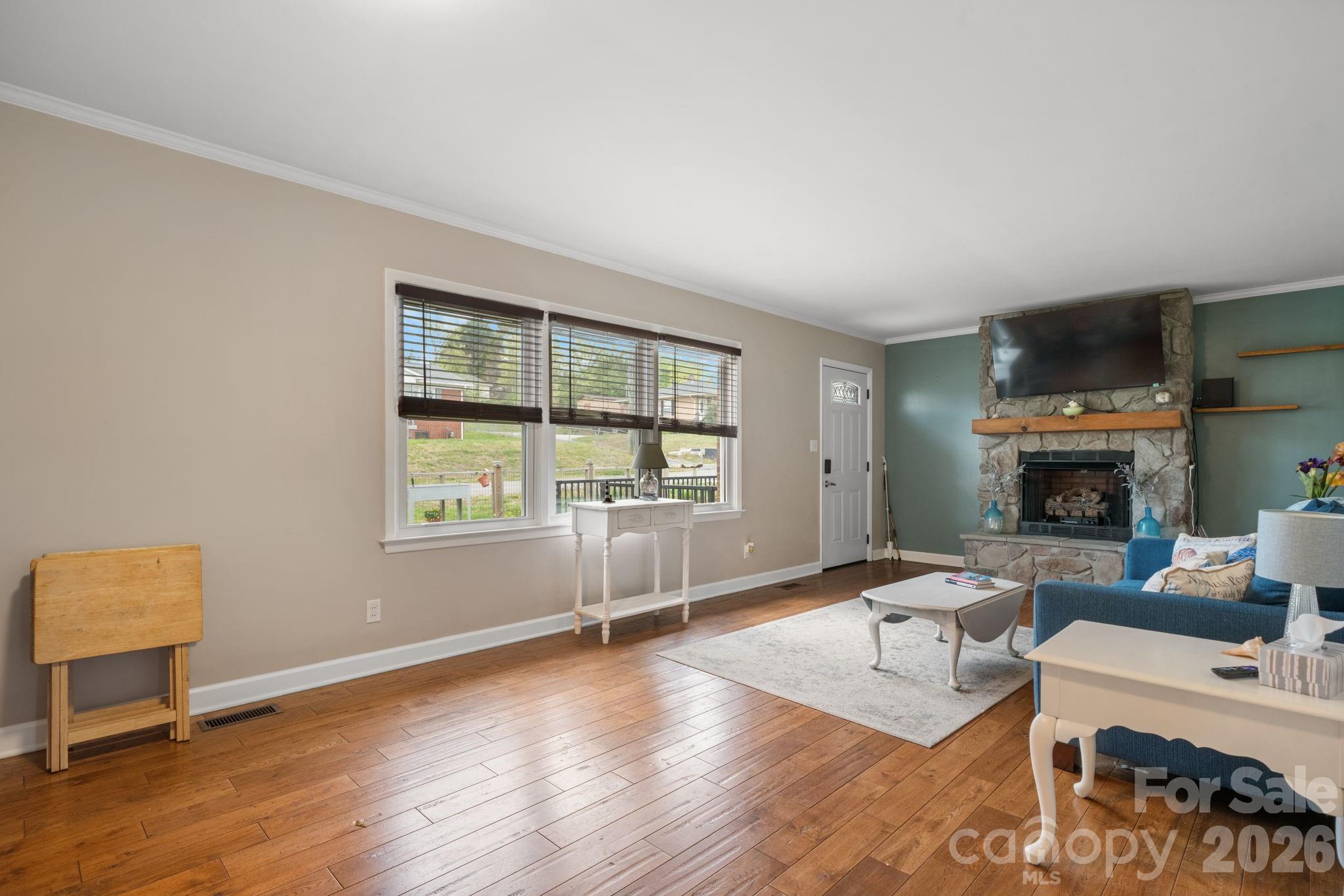 118 Whitley Road — Morganton