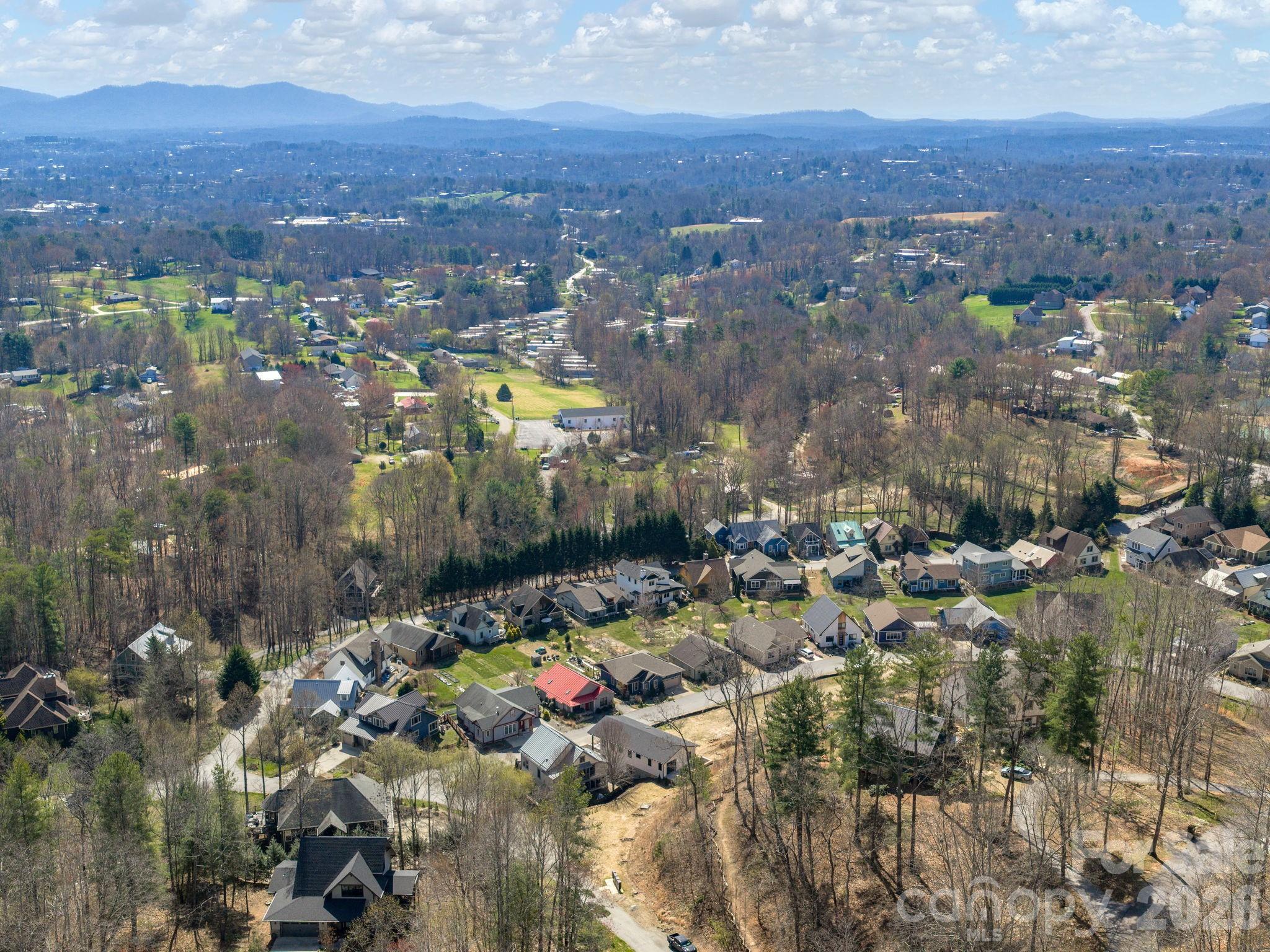48 Verde Drive — Asheville