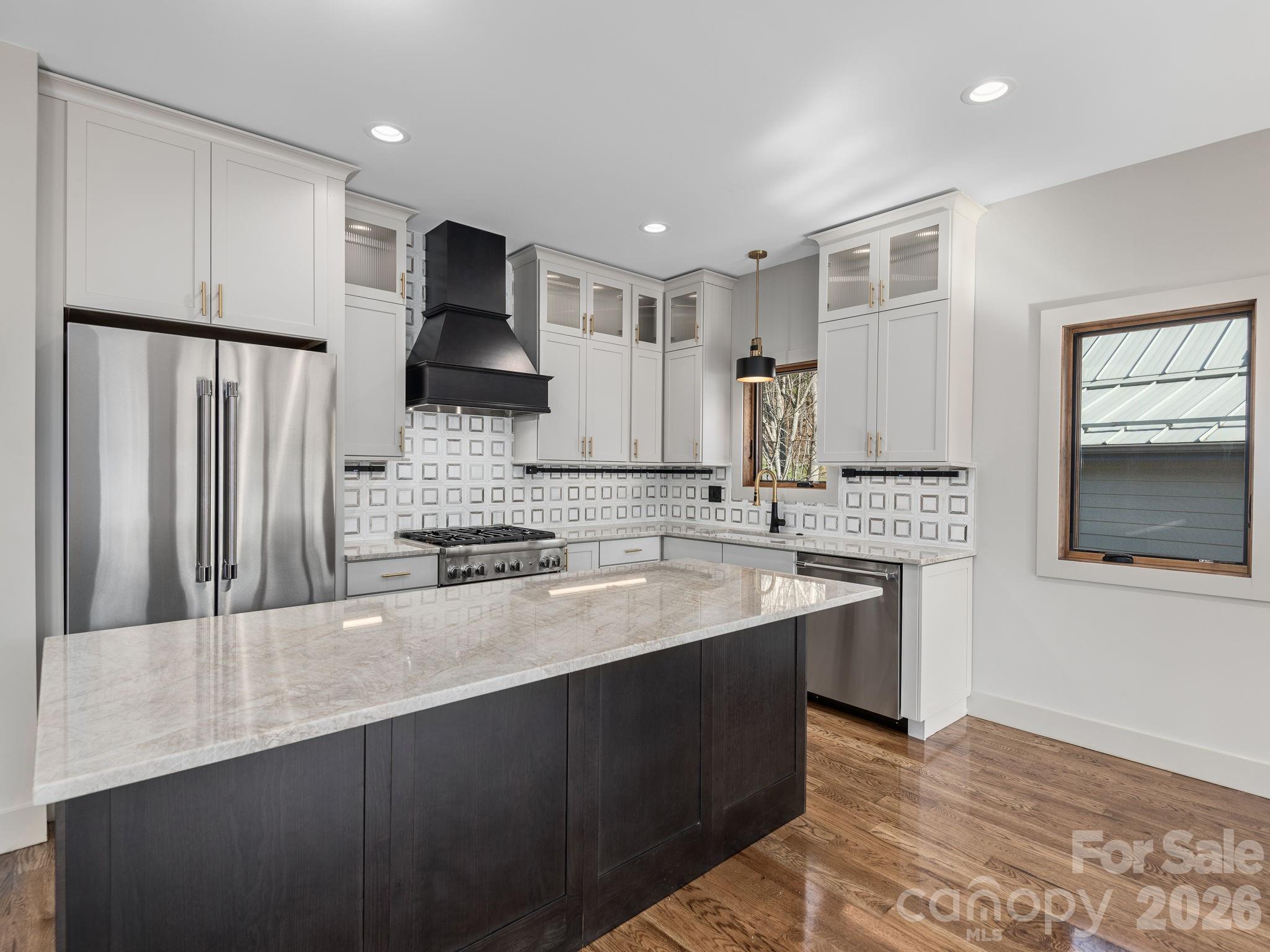 48 Verde Drive — Asheville