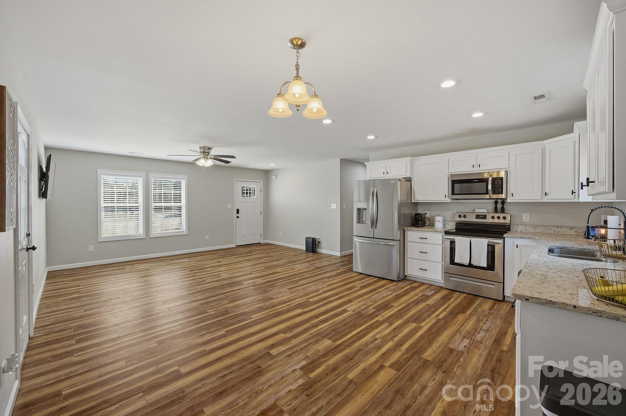 177 Duke Street — Granite Falls