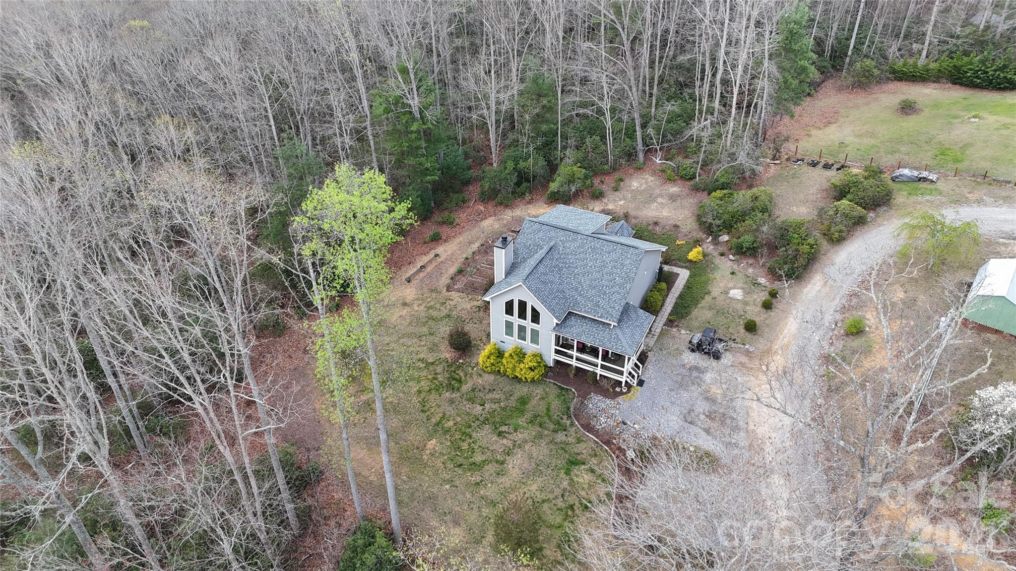 38 Pine Hill Road — Fairview